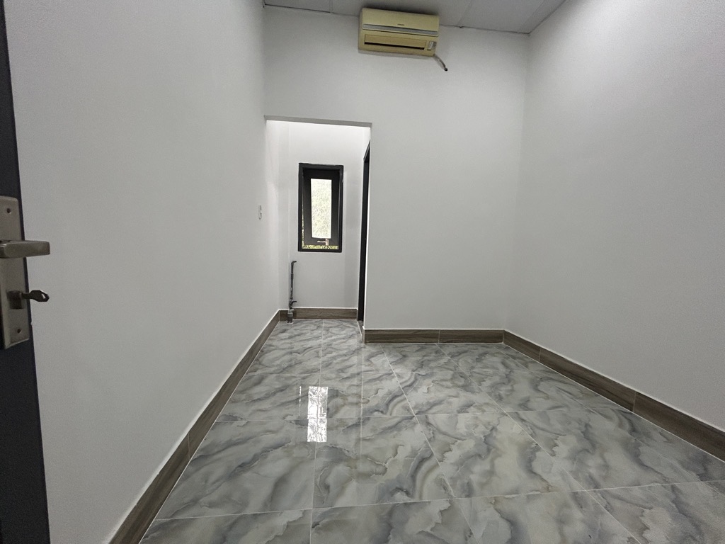 Cơ hội sở hữu nhà 2 tầng mới xây gần Bến Xe Miền Đông chỉ 3.8 tỷ