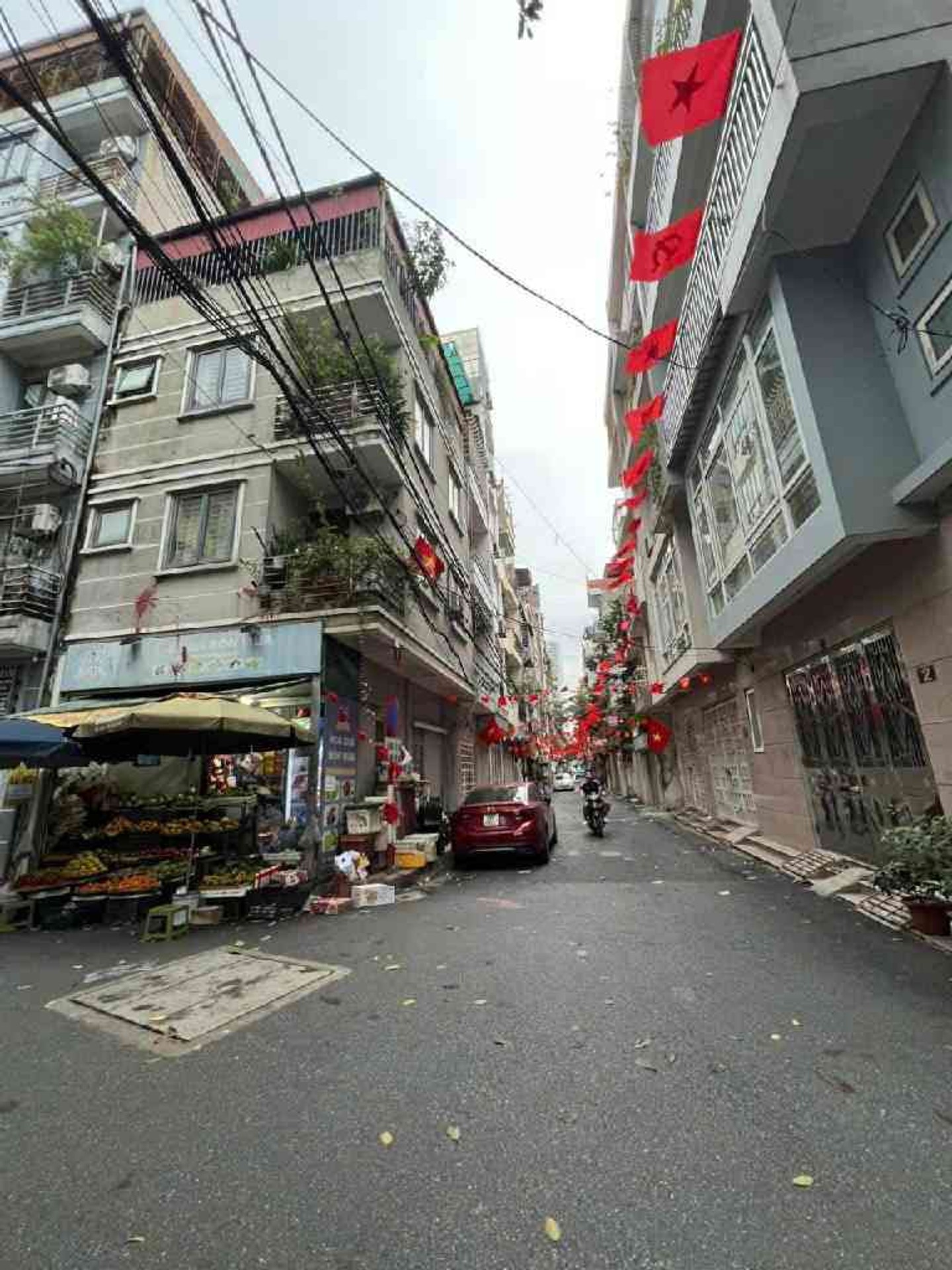 Sở Hữu siêu phẩm ĐẲNG CẤP NHẤT PHỐ mặt tiền Siêu Khủng 3 mặt tiền đều kinh doanh Ô TÔ Lô Góc 129m.