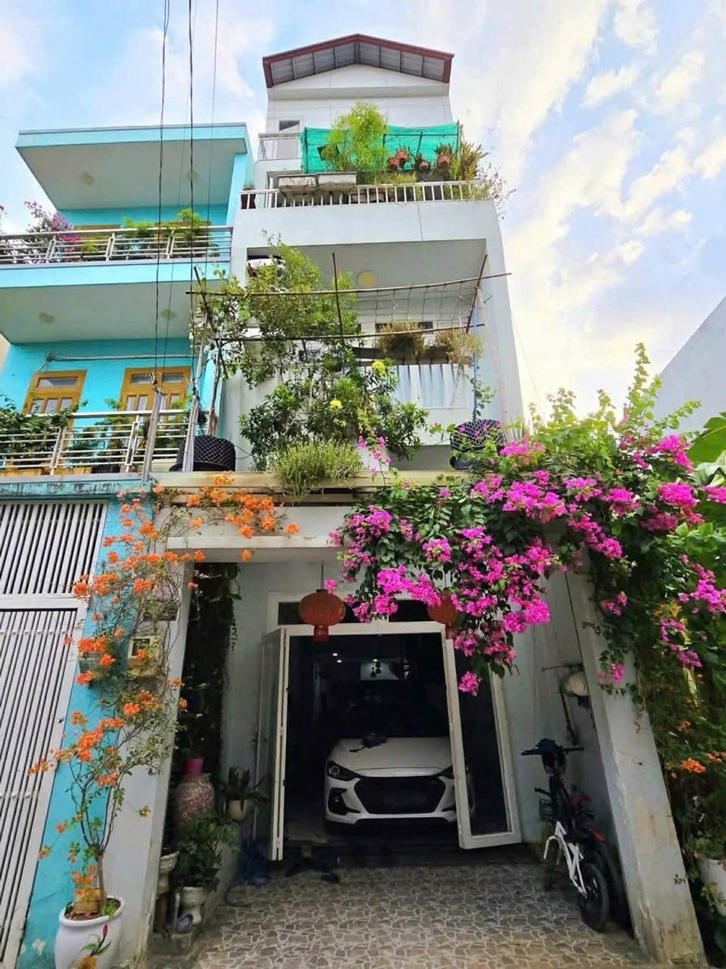 HẠ GIÁ CÒN 5,7 TỶ – NHÀ 3 TẦNG LÒ LU, QUẬN 9 CŨ.
LH 0908150027