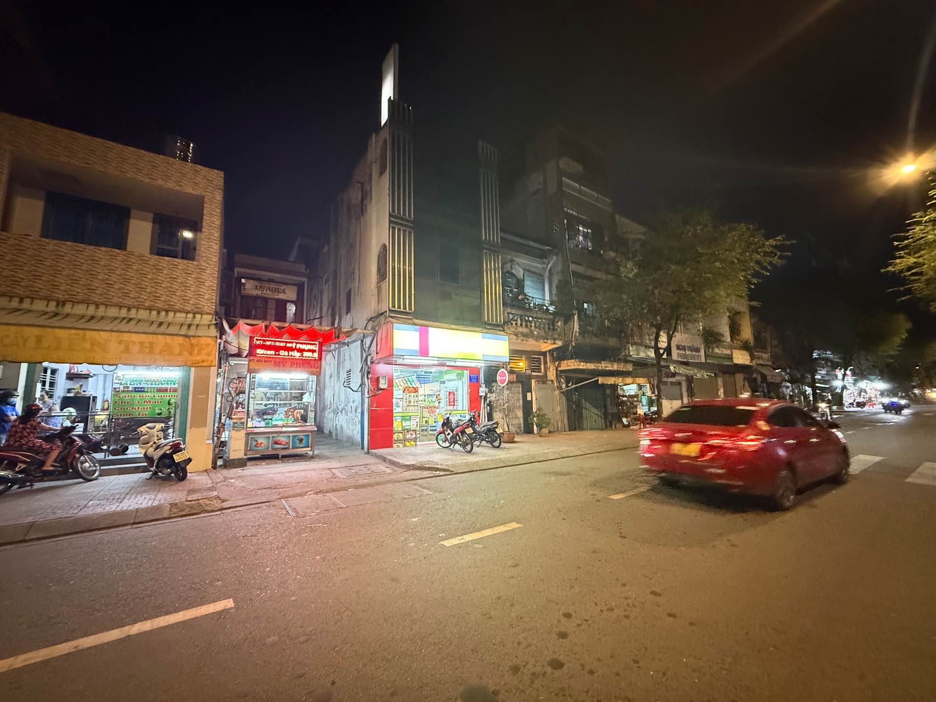 Nhà góc mặt tiền đường Gia Phú, quận 6, 3 tầng, giá tốt