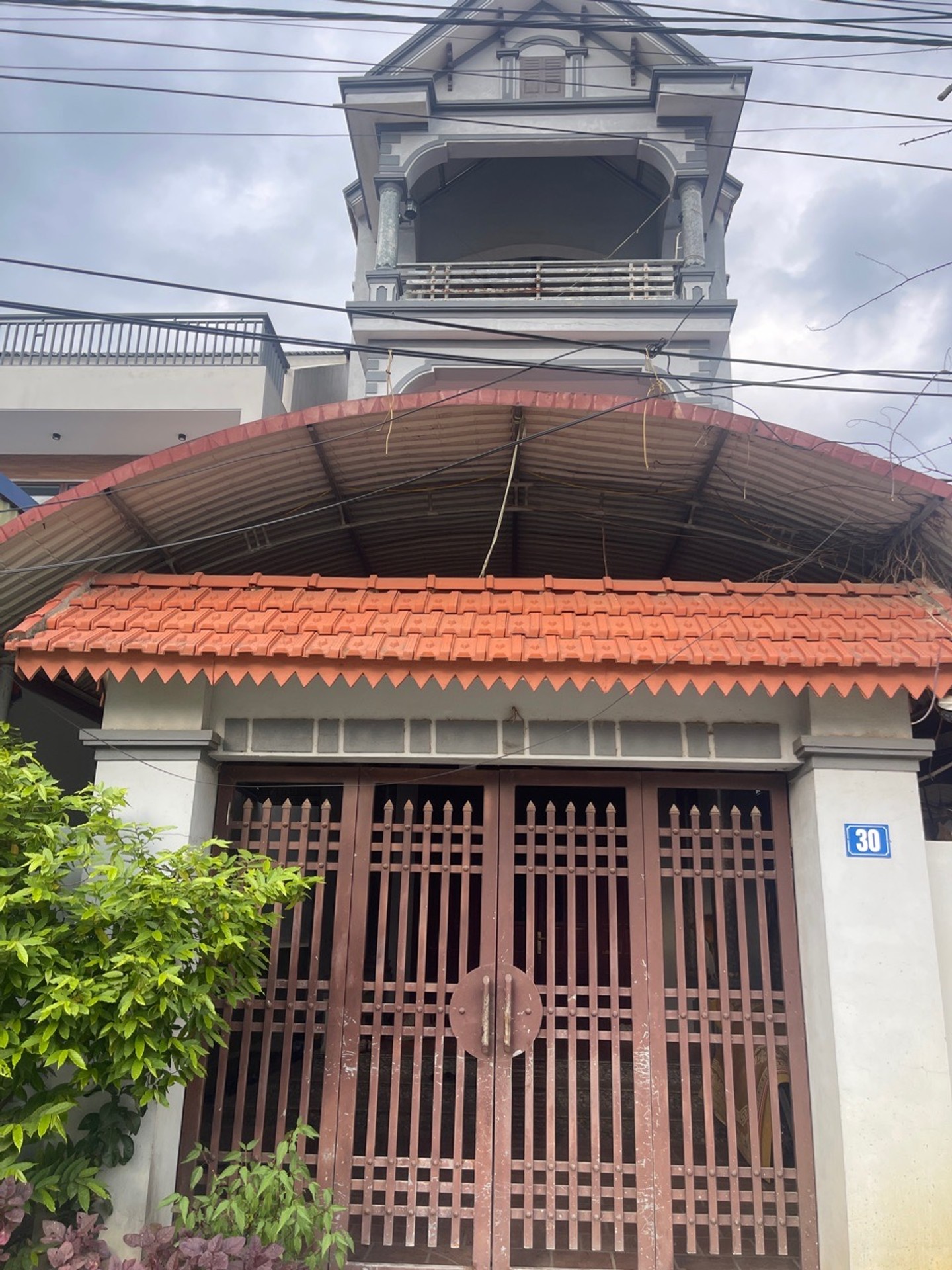 Bán nhà mặt phố Hoa Sơn - Nam Sơn, diện tích 172m2, mặt tiền 6m, giá 4 tỷ VNĐ