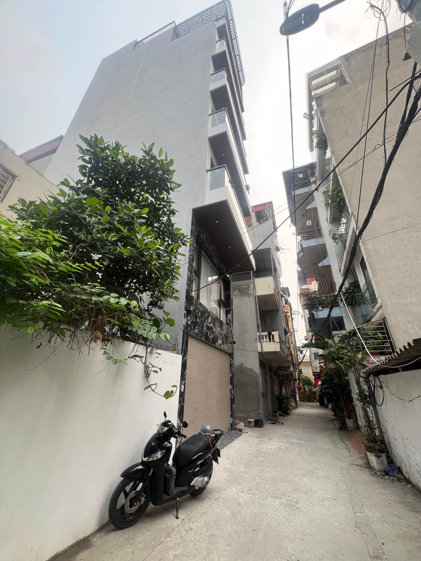 BÁN NHÀ TƯ ĐÌNH 46.3M2- 7 TẦNG THANG MÁY - GARA Ô TÔ - 19.5 TỶ