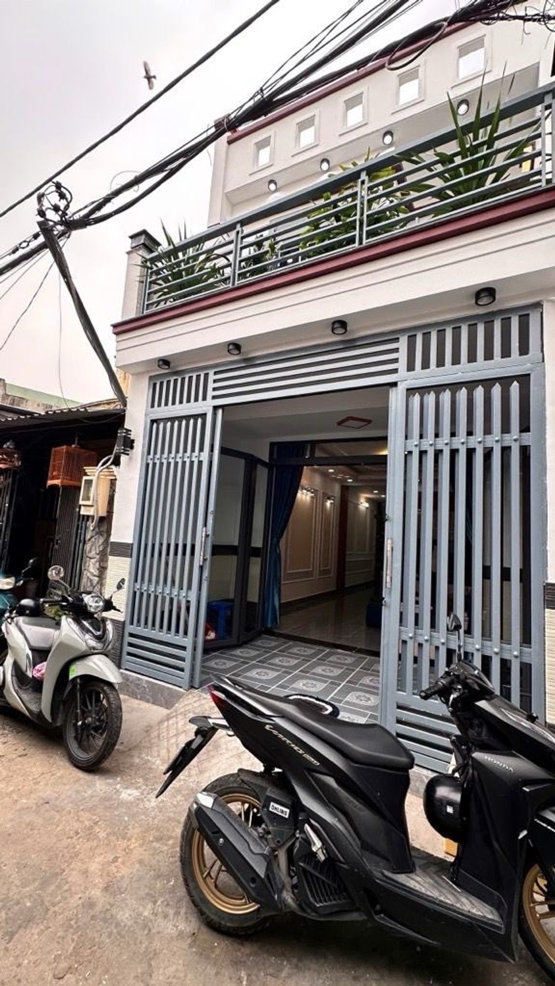 Bán nhà riêng 2 tầng gần Lê Văn Khương, Quận 12, 71.6m2, 4 phòng ngủ