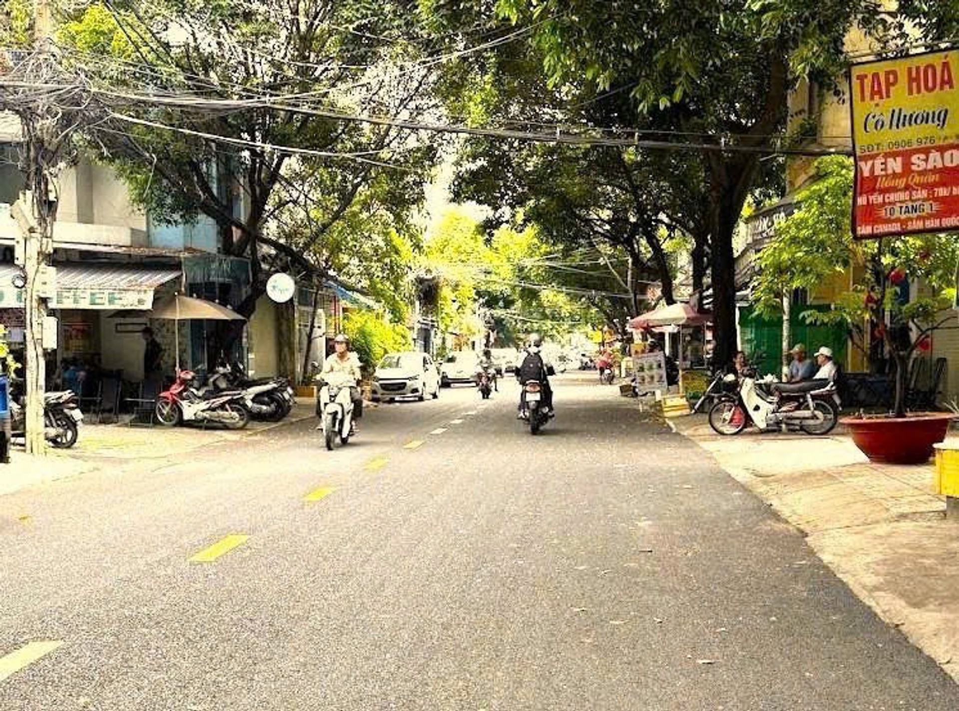Nhà mặt phố 2 tầng diện tích 65m2 tại Tân Phú giá 9.79 tỷ