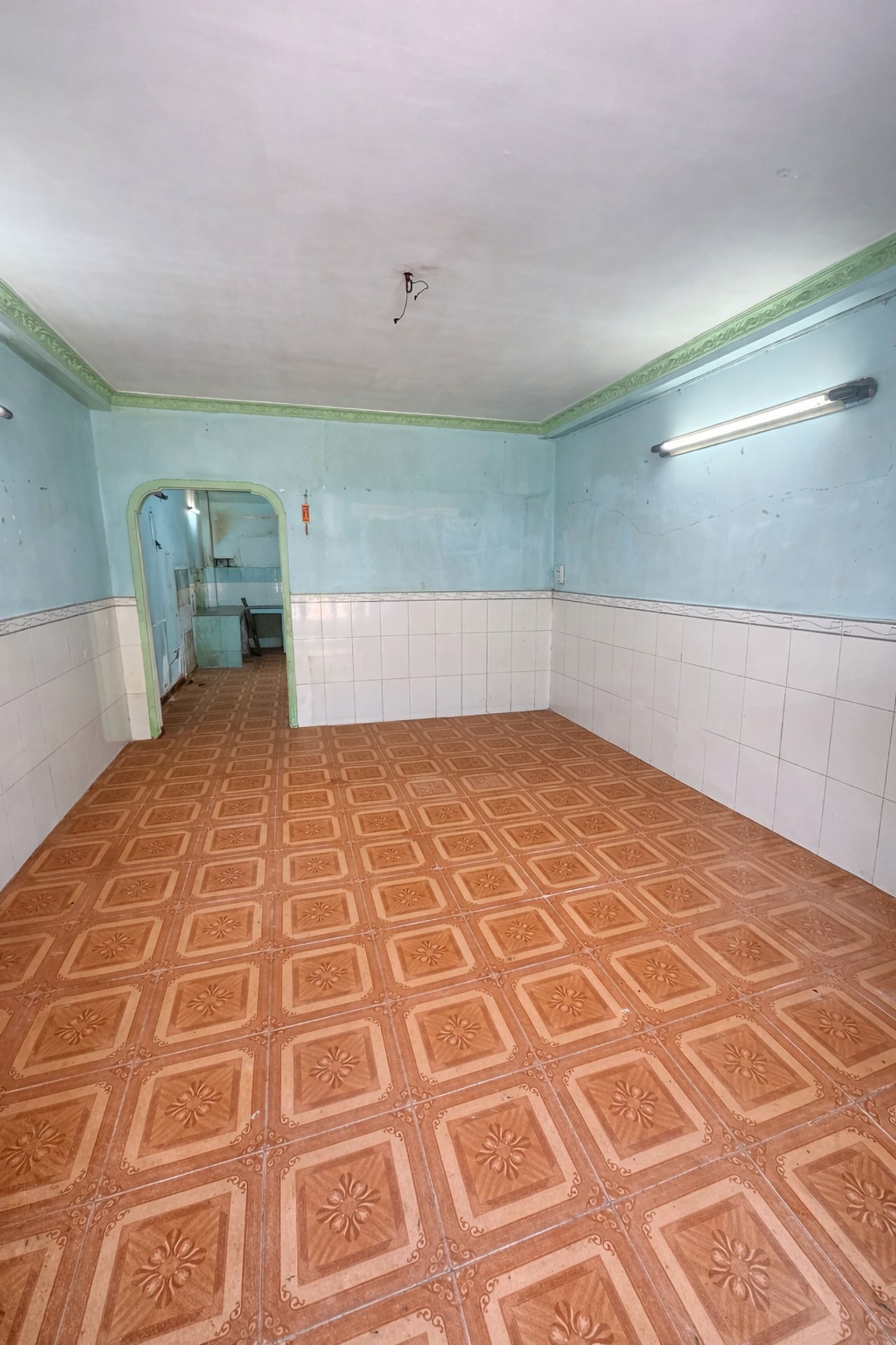 Bán nhà mặt phố 2 tầng, 40m², giá 6.5 tỷ tại Bình Phú
