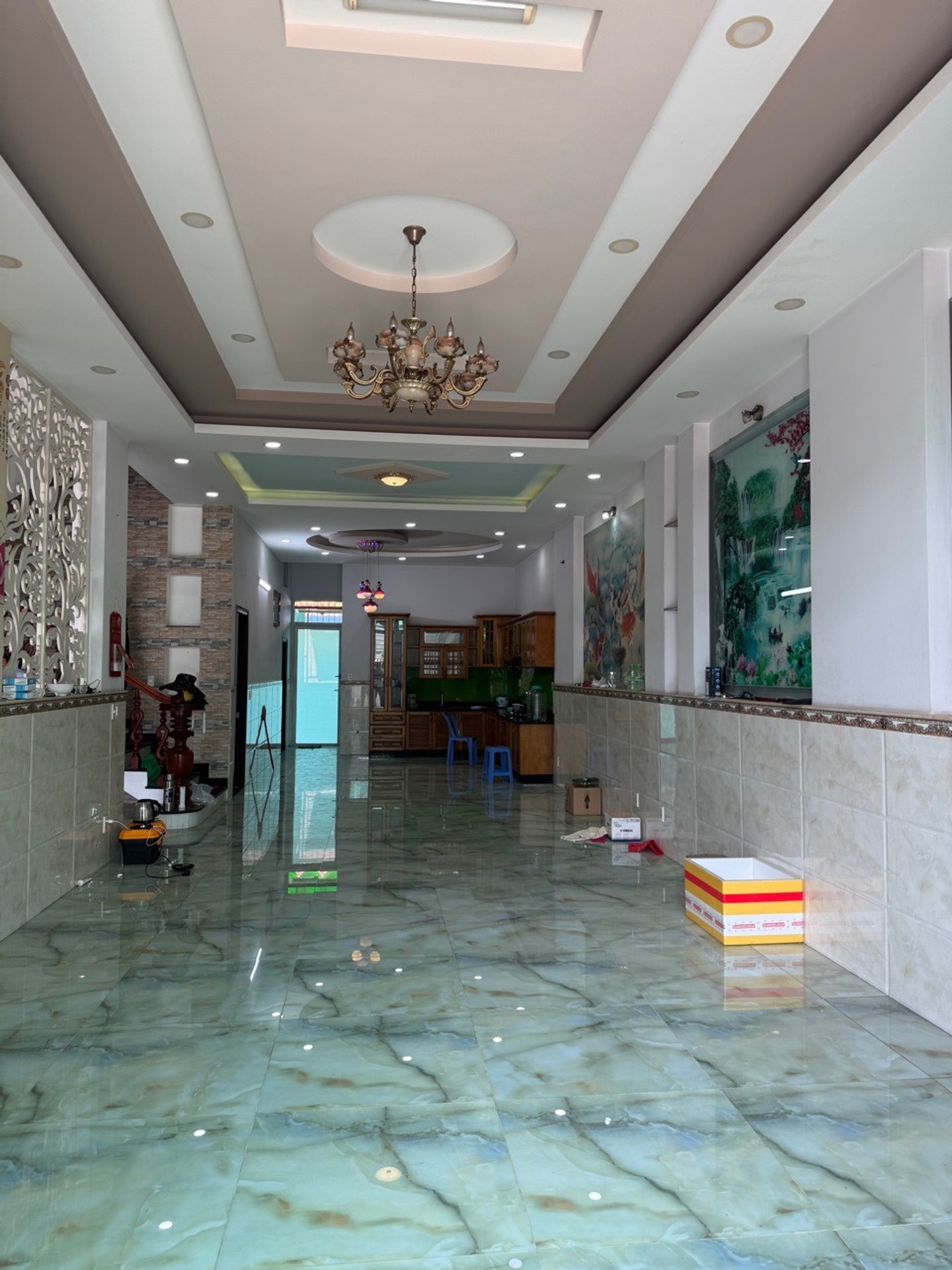 Bán biệt thự sân vườn mặt tiền 8m tại Bình Hưng Hoà, giá tốt