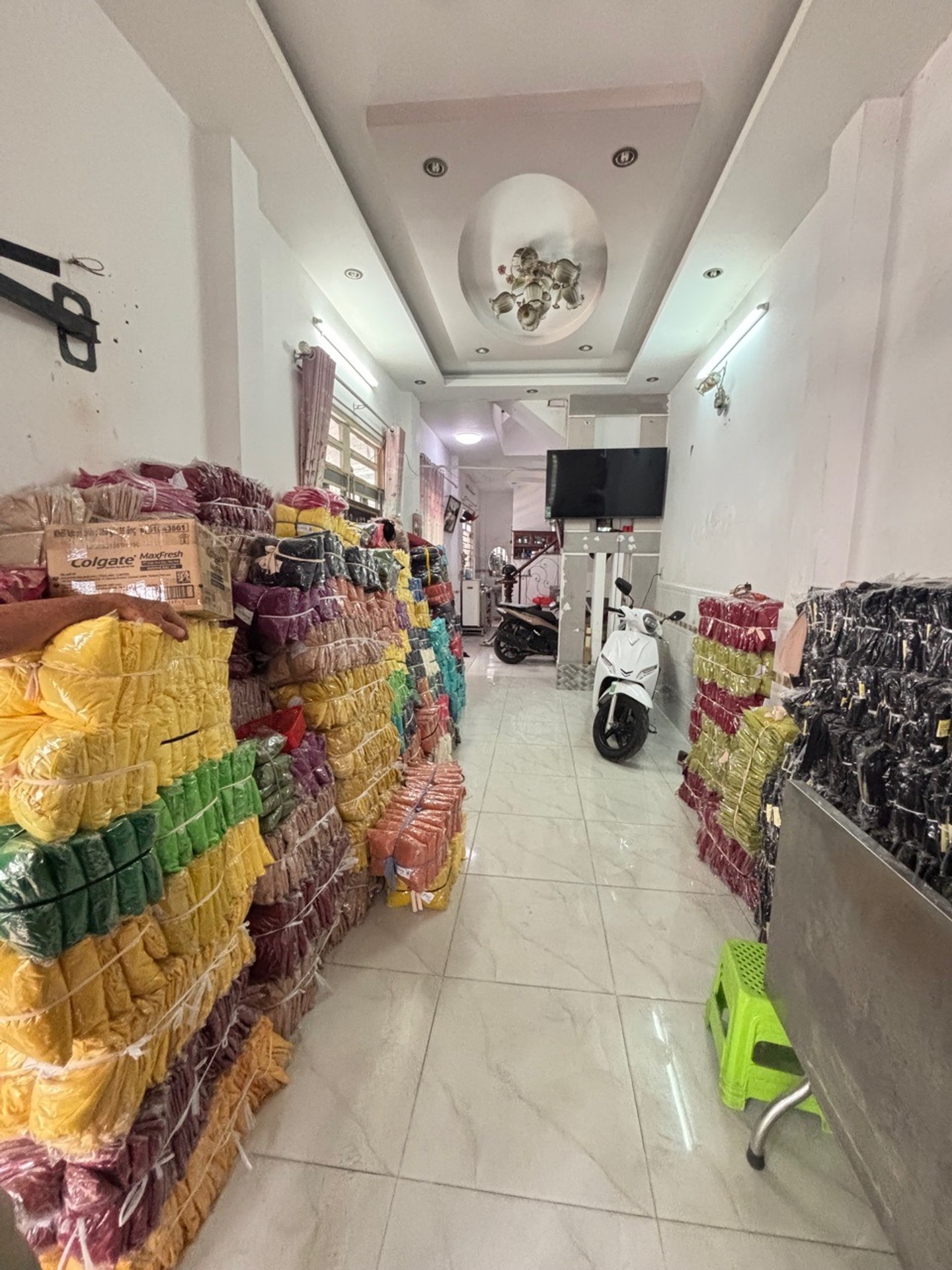 Bán nhà 4 tầng 72m² hẻm xe hơi trung tâm Bình Tân, Hương Lộ 2, 5 phòng ngủ, giá cạnh tranh