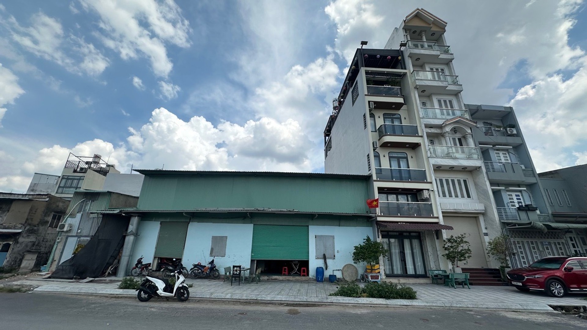 Bán mặt tiền Kênh Tham Lương, 619m2, giá 101 tỷ