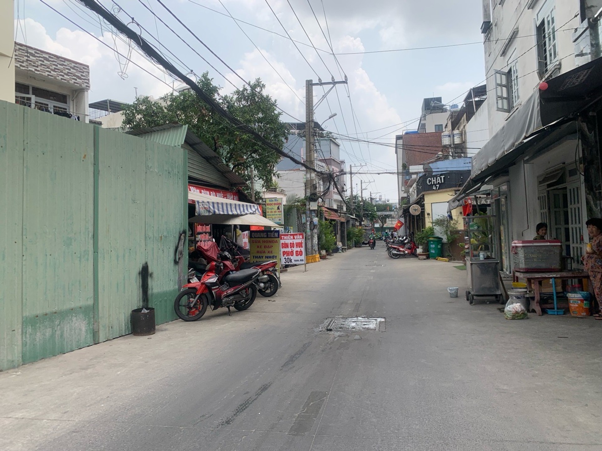 Bán nhà mặt phố 2 tầng 4PN khu Tân Thới Nhất giá 7,1 tỷ