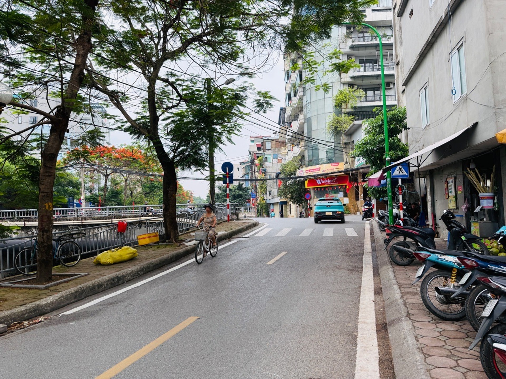 Bán nhà mặt phố Trần Đại Nghĩa quận Hai Bà Trưng, nhà 7 tầng, diện tích 85m2, 55 tỷ