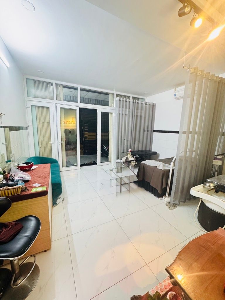 Bán nhà mặt tiền Dương Tự Quán, Phường An Lạc, 92m2, ngang 5m, 4 tầng. Giá 102tr/m2