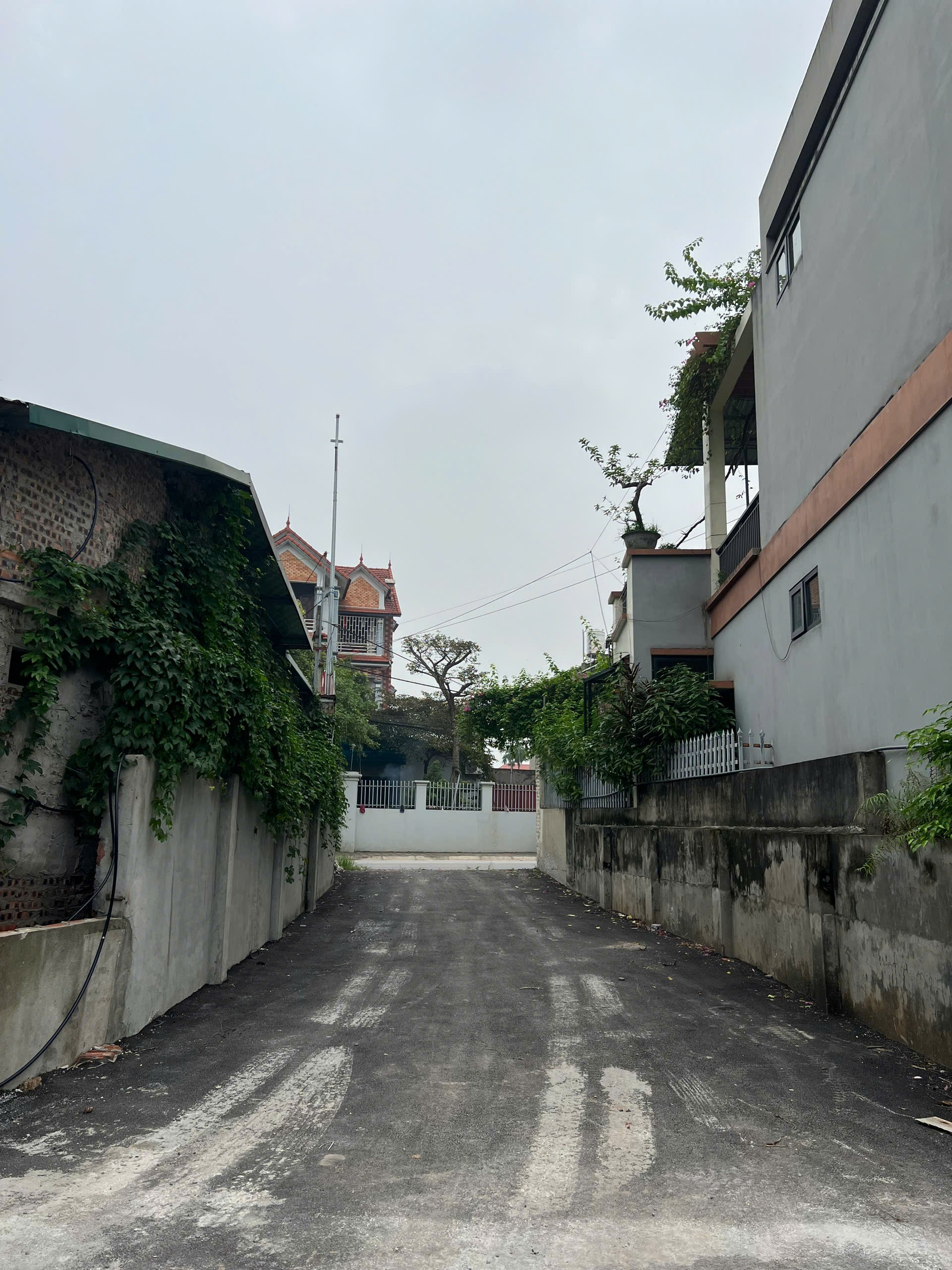BÁN LÔ GÓC VĨNH LỘC- VĂN GIANG – 80M² – MẶT TIỀN 4.8M – NHỈNH 5 TỶ
20M RA ĐƯỜNG PHÓ ĐỨC CHÍNH
