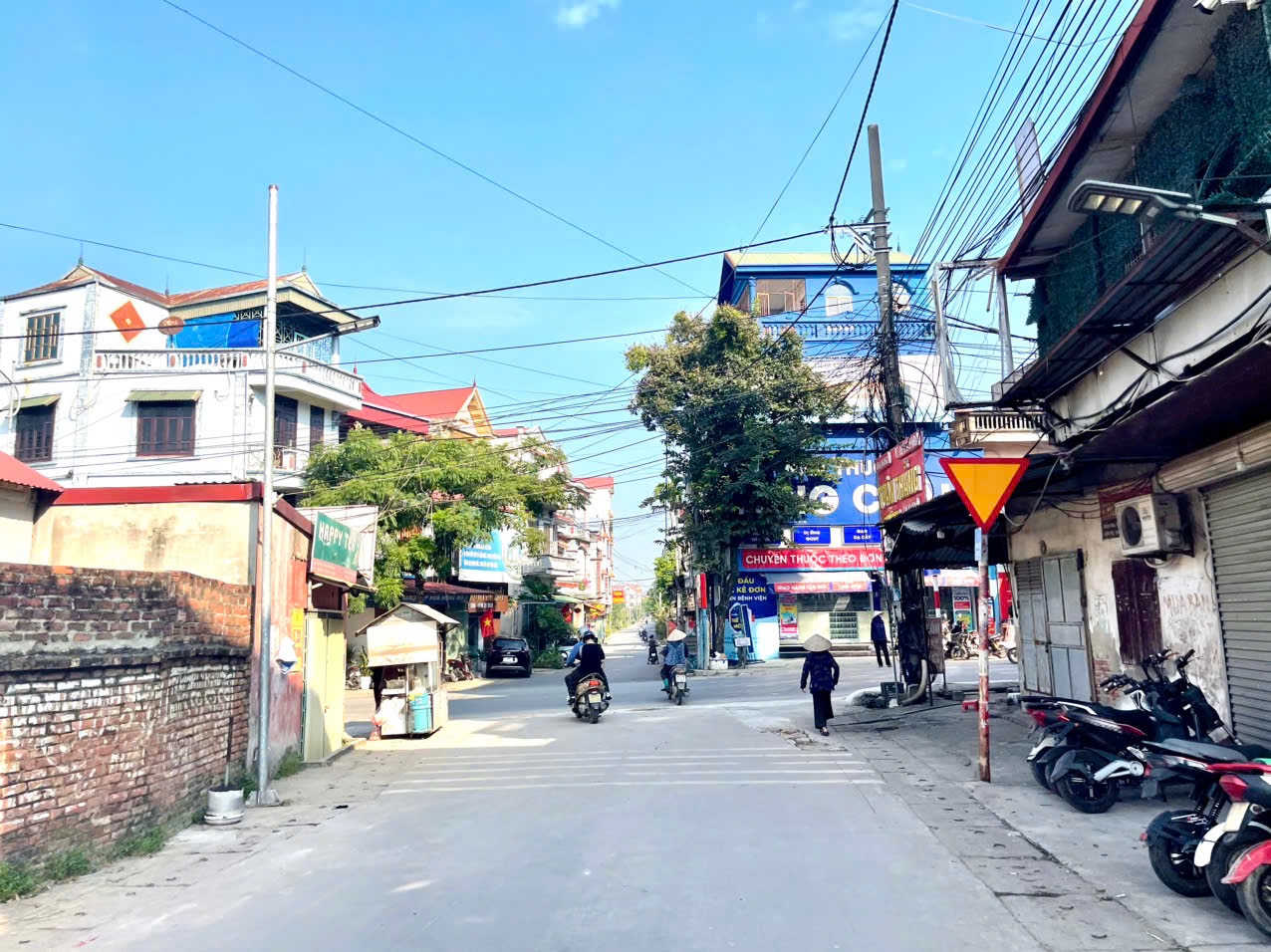 ĐẤT VÀNG AN CƯ – PHONG THỦY NỞ HẬU – Ô TÔ TẢI ĐỖ CỬA -120m2 -NHÚ 3TỶ-GẦN KCN SẠCH SÓC SƠN