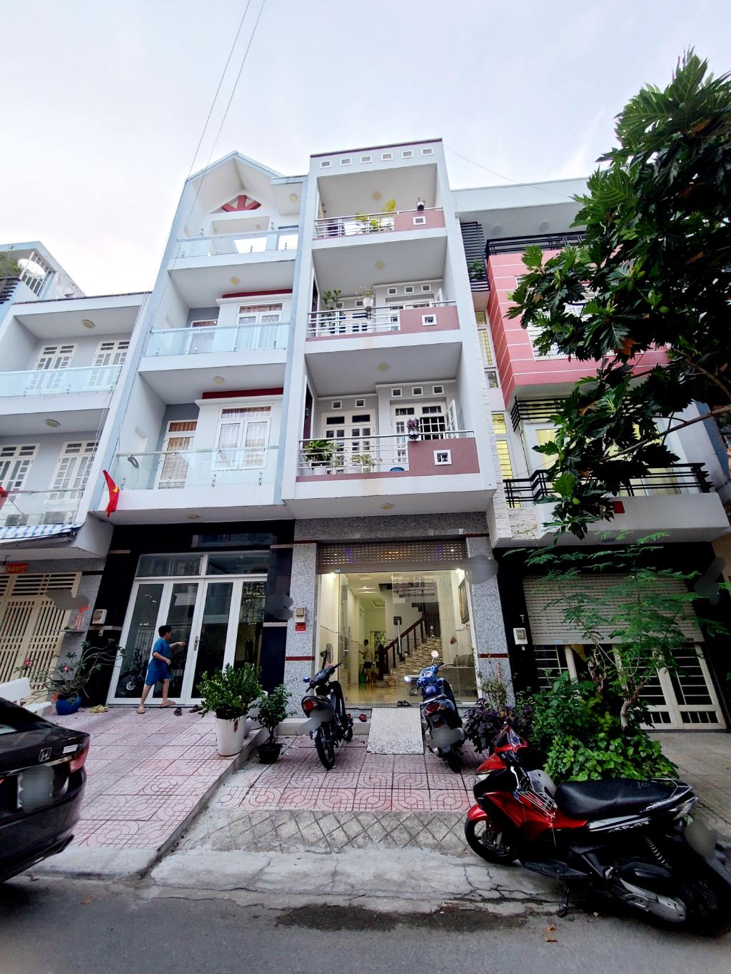 Bán nhà mặt phố phường An Lạc, quận Bình Tân, 64m2, 4 tầng, mặt tiền 4m