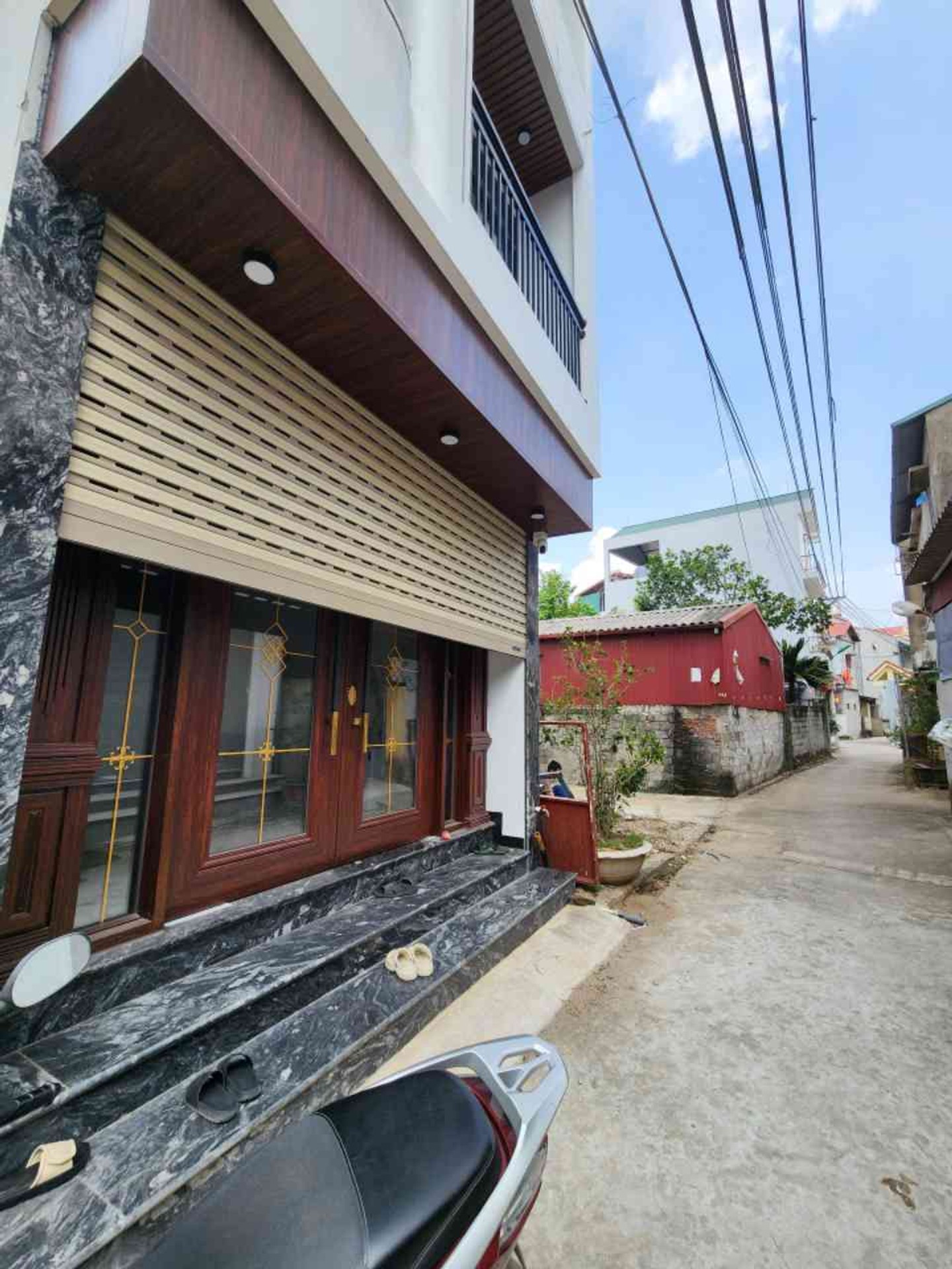 Bán nhà riêng 5 tầng có thang máy tại Nghĩa Trai-Như Quỳnh-Hưng Yên, Ô tô, nhà mới