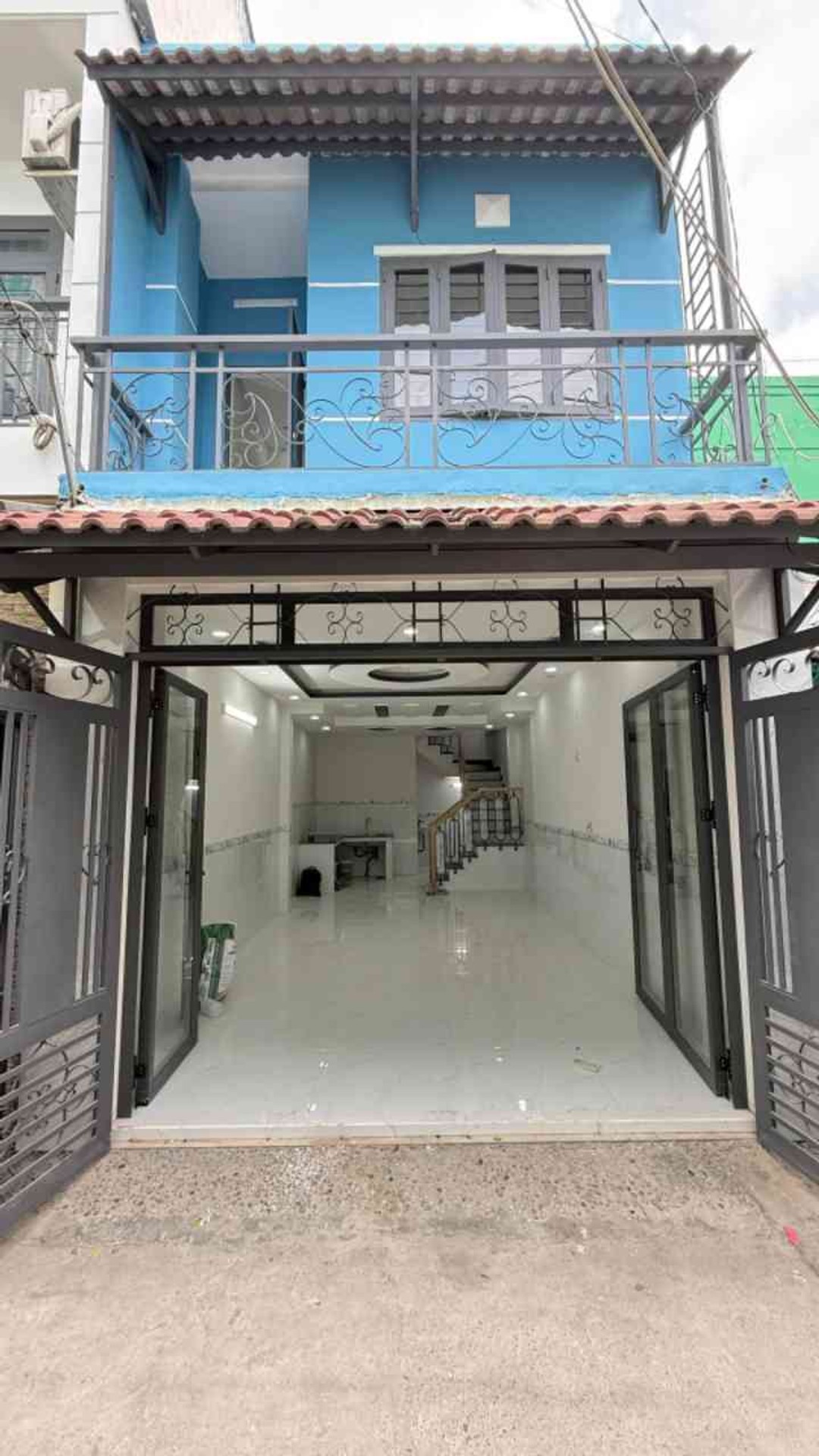 BÌNH TÂN🔥40M2 NHÀ MỚI CỨNG Ở NGAY🏡SHR NỞ HẬU KO LỘ GIỚI, HOÀN CÔNG ĐỦ,ĐƯỜNG Ô TÔ 👉CHỈ 3.8 TỶ TL