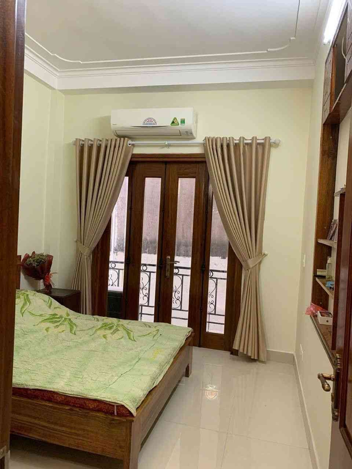 Nhà Phố Kim Giang - Sống Hiện Đại, Gần Trung Tâm, 43m2, 5 tầng,6phong ngủ.