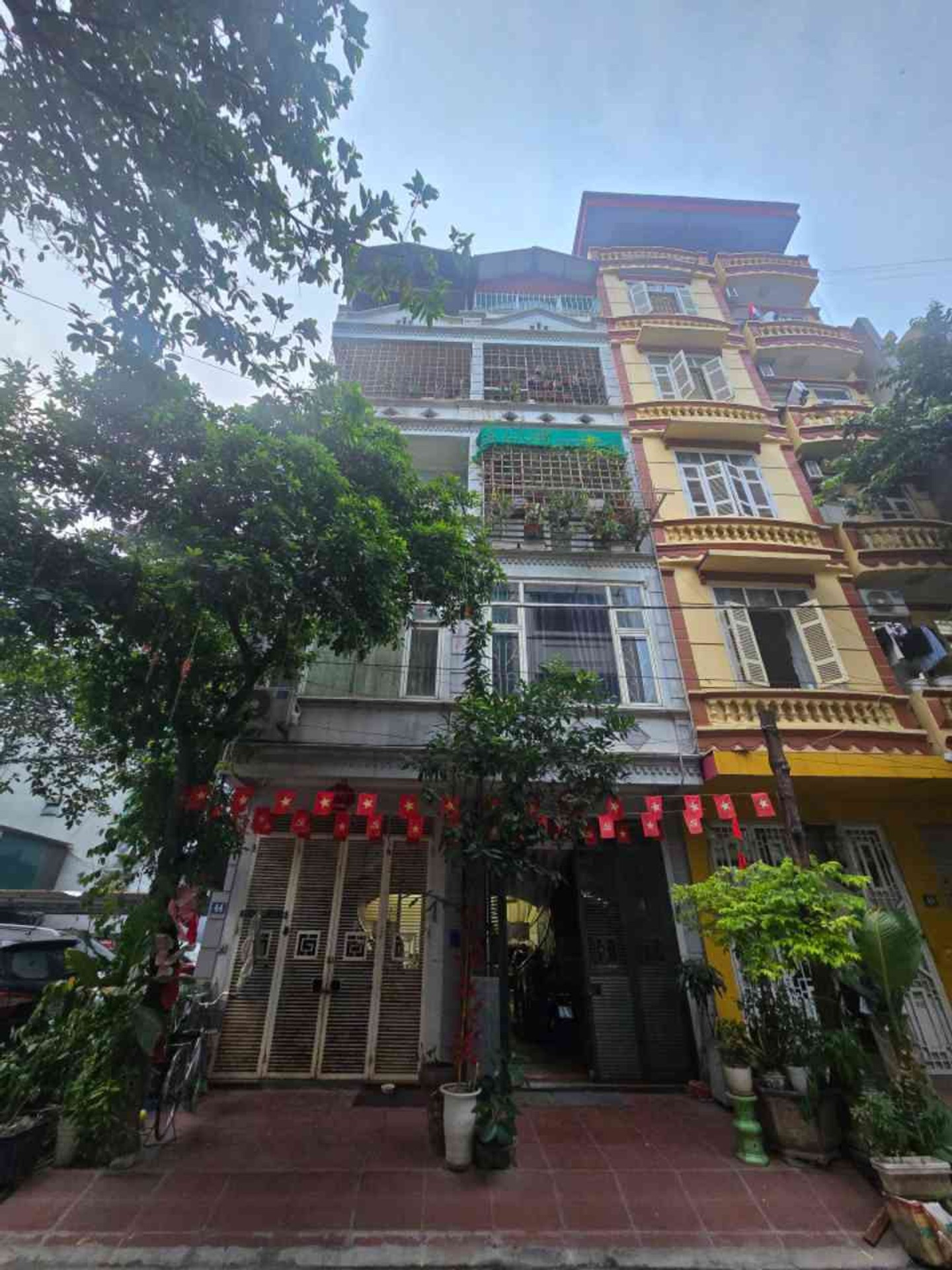 CHỈ 2X TỶ - Bán nhà mặt phố 5 tầng khu đô thị Mỗ Lao, diện tích 80m², vị trí đắc địa