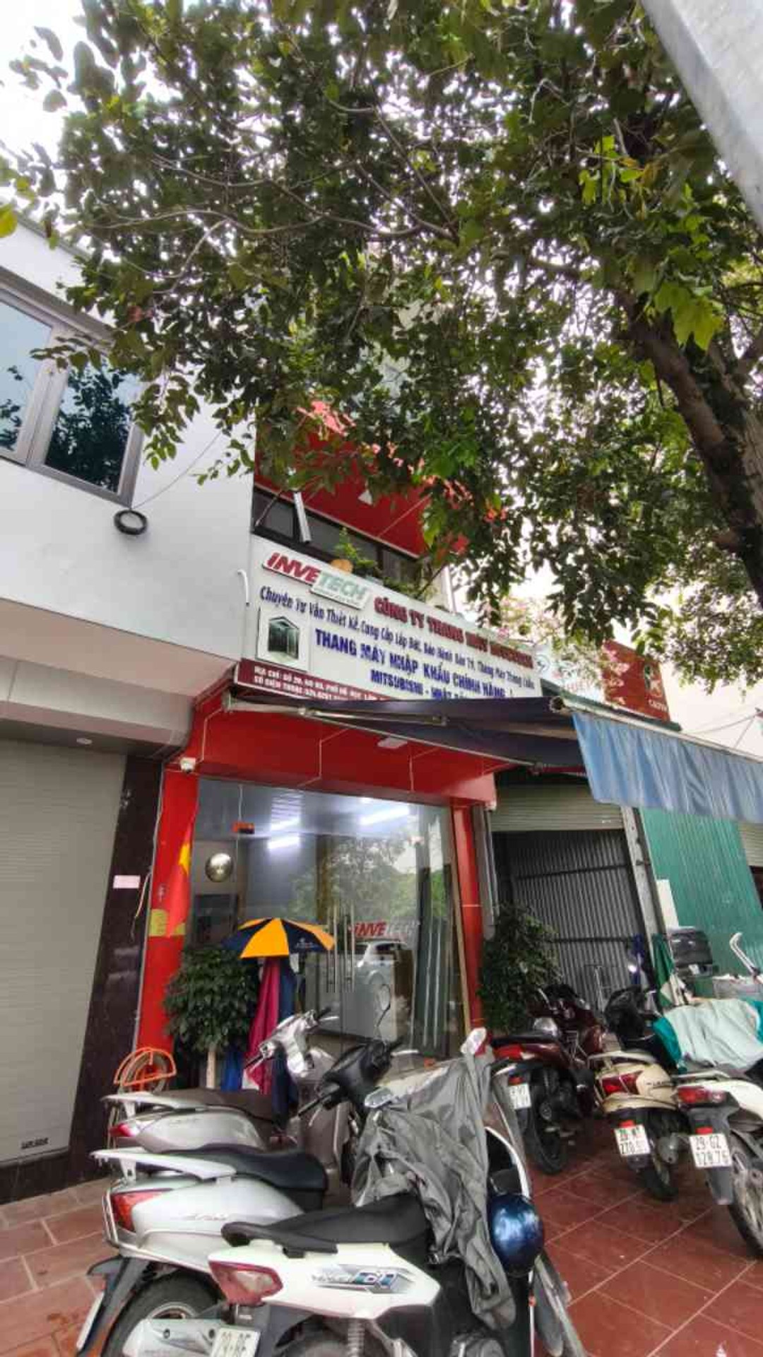 Biệt thự mặt đường đôi Vạn Phúc giá sốc giảm 3.5 tỷ