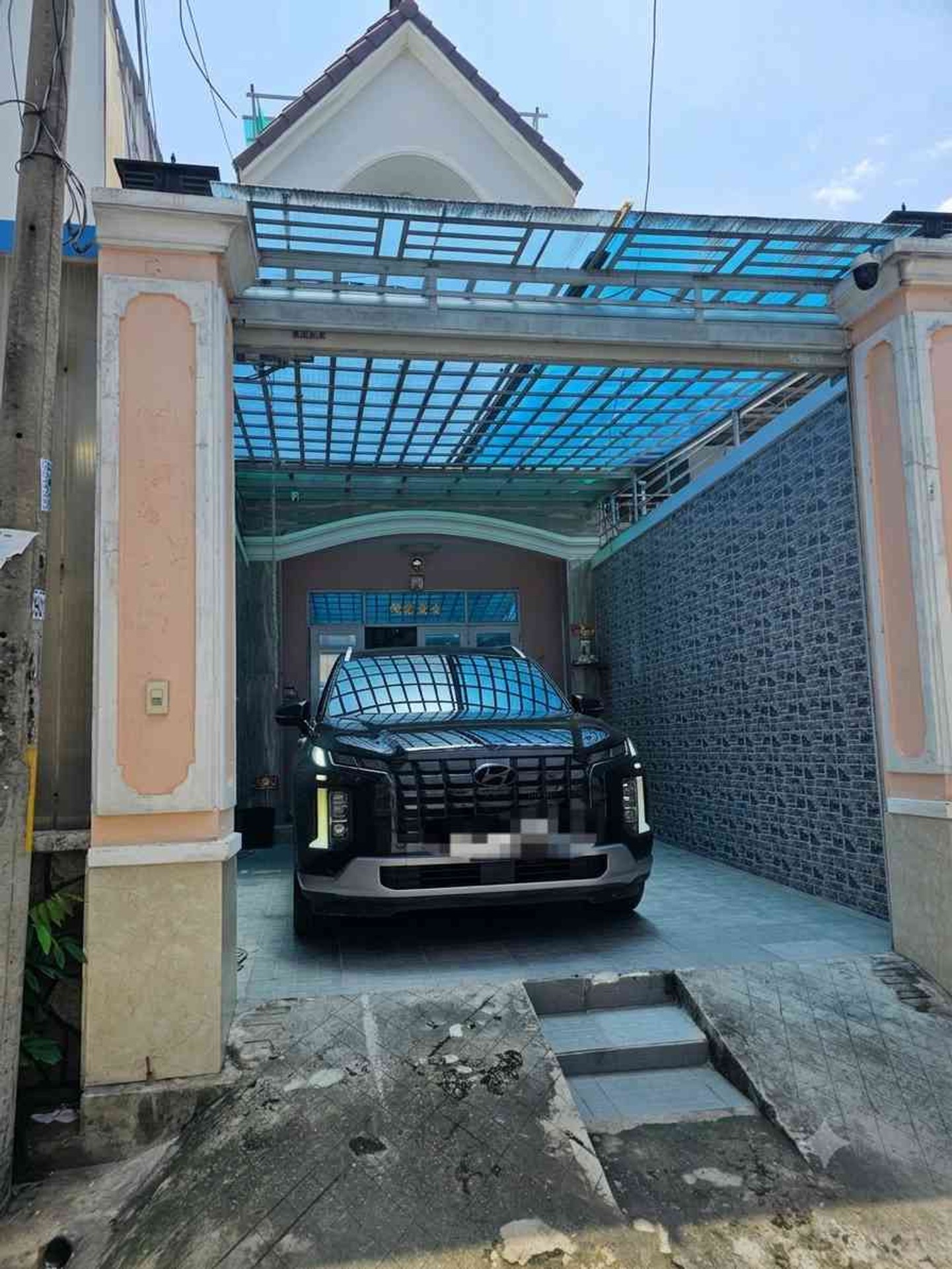 Nhà 3 tầng 3 phòng ngủ trục Quốc Lộ 13 mở rộng Thủ Đức giao thông kết nối 5-10p qua Bình Thạnh