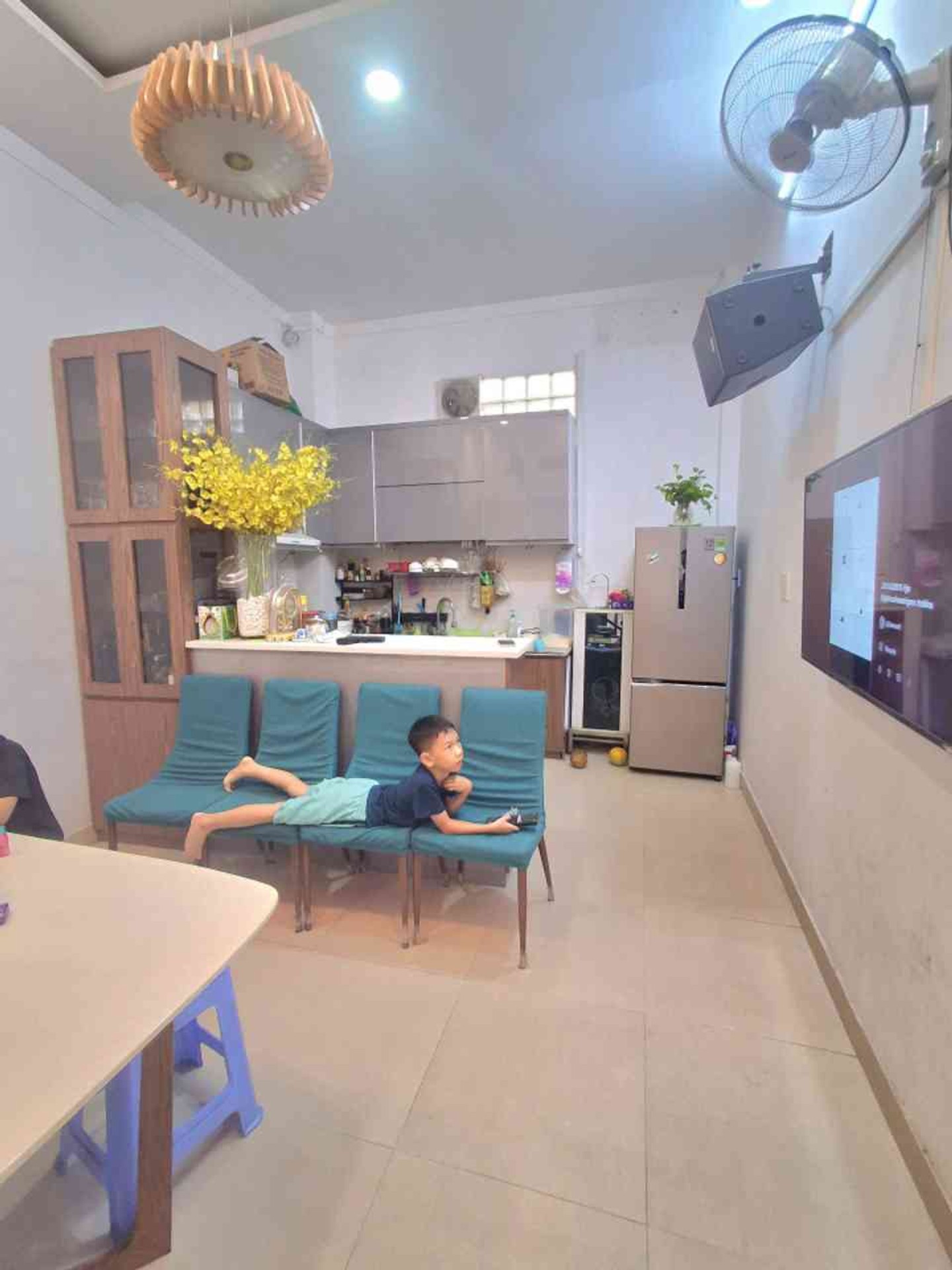Bán nhà 2 tầng 3PN phường Tân Sơn Nhì diện tích 98m2 giá 10,5 tỷ