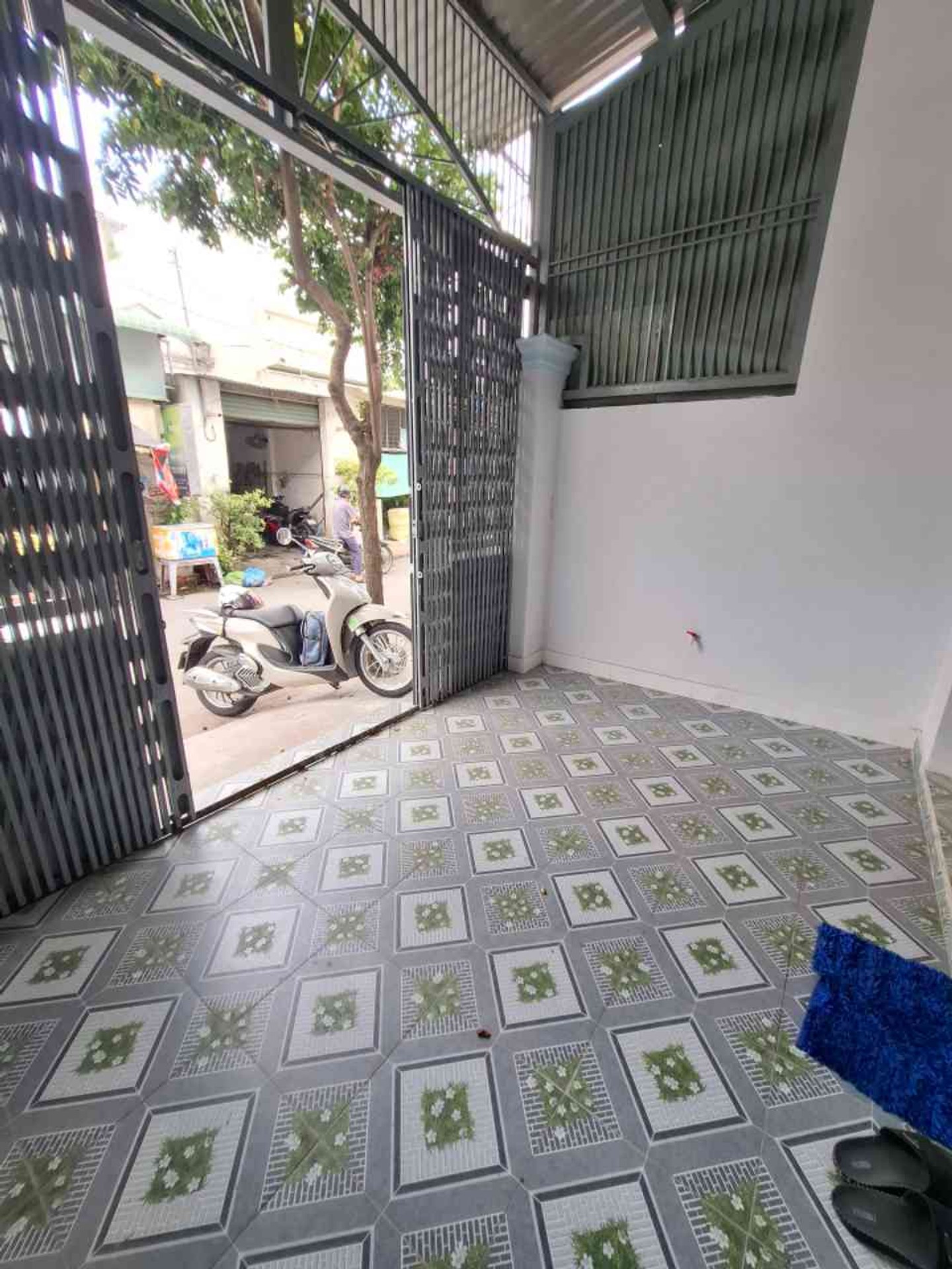Bán nhà mặt phố 92m2 giá 7.2 tỷ tại khu sầm uất
