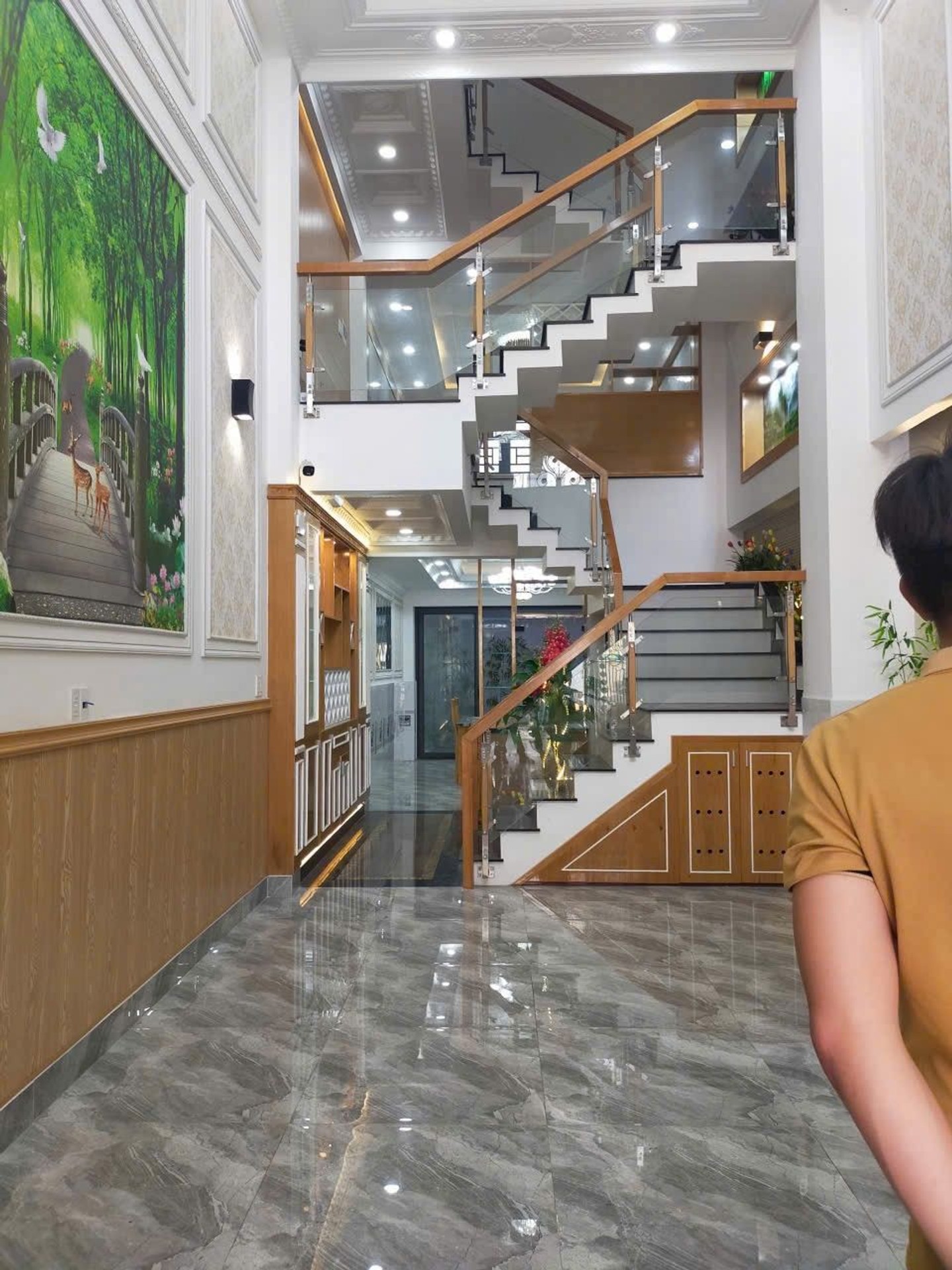 MT TÂN CHÁNH HIỆP 17- 150M RA TRẦN THỊ NĂM- 5 TẦNG BTCT- XE HƠI TRONG NHÀ- NỘI THẤT CAO CẤP
