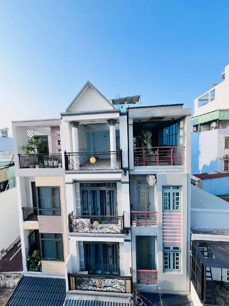 Bán Nhà Đẹp Dương Bá Trạc P1 Quận8 - 2 Bước Ra Mặt Tiền - 4 Tầng - 4PN - Giá 6 Tỷ Nhỉnh