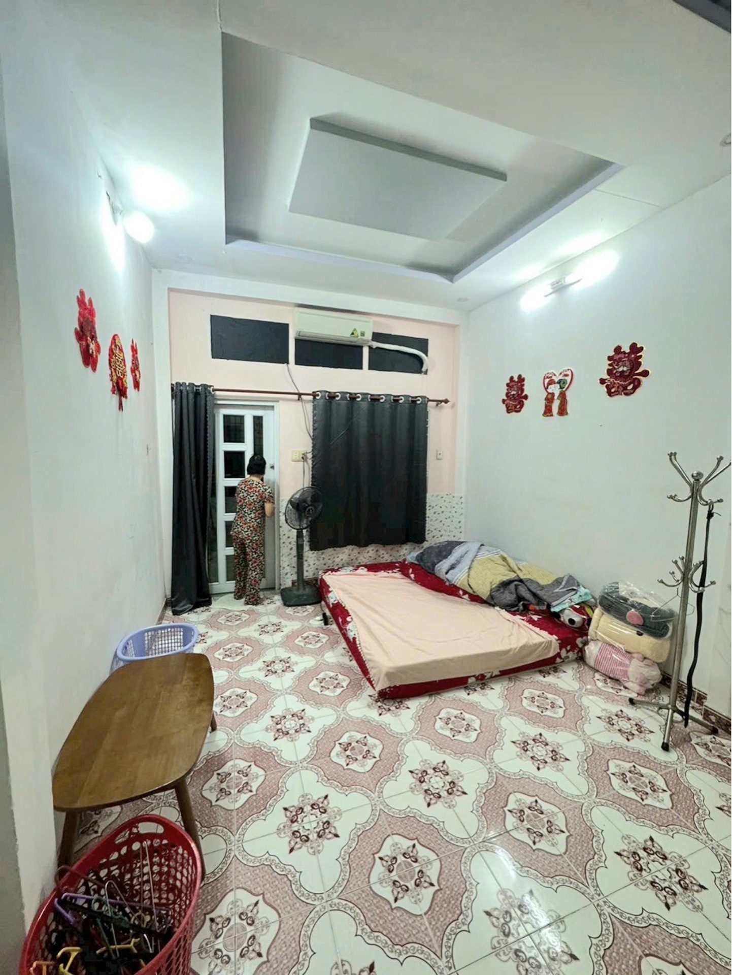 Bán nhà riêng 2 tầng 2 mặt tiền tại trung tâm Quận 6, gần Kinh Dương Vương
