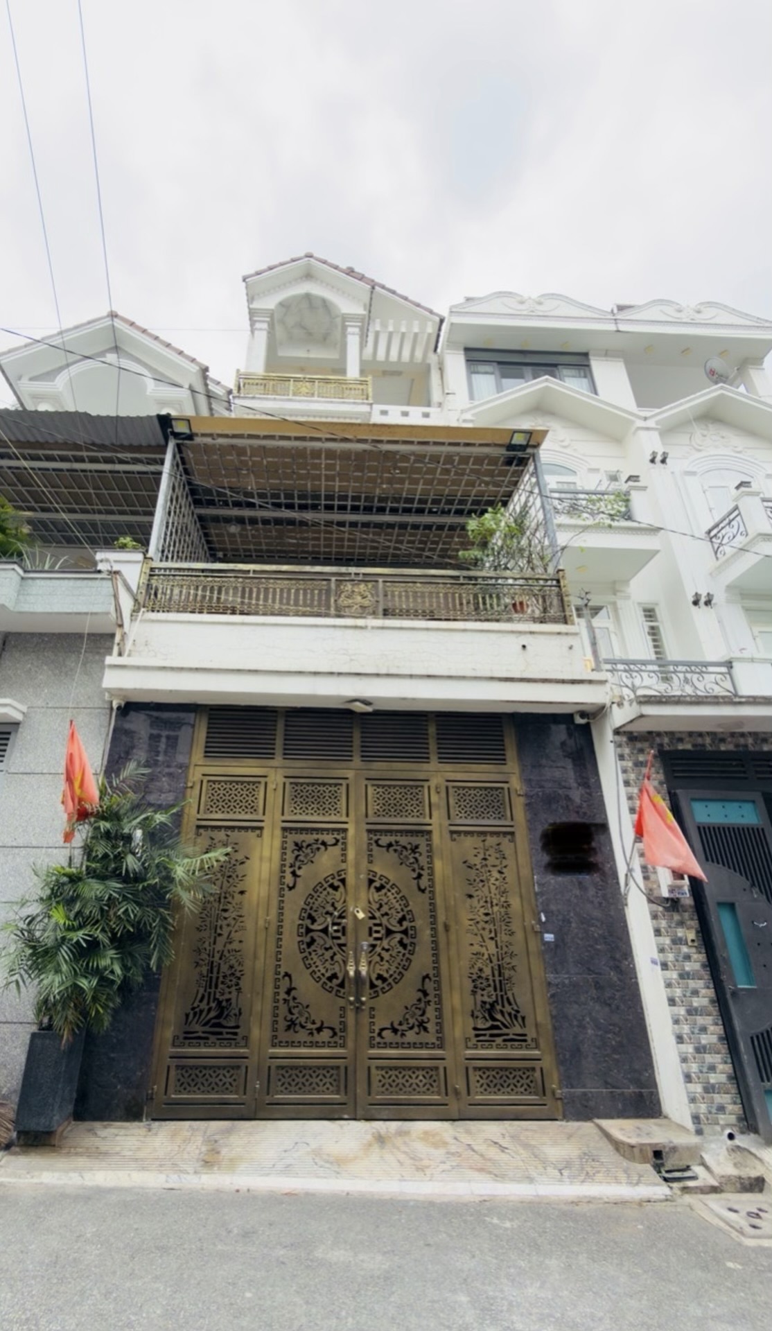 Bán nhà 4 Tầng, khu phân lô, Quận 12, Trần Thị Năm, hẻm 5m, sát mặt tiền, 5x18m, nhỉnh 8 tỷ