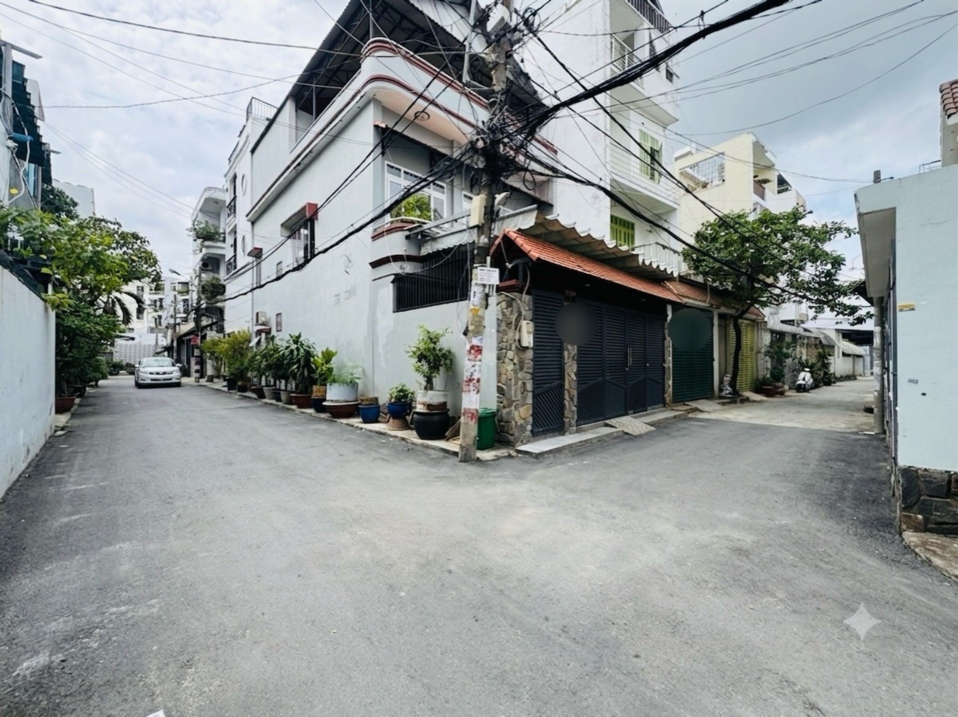 Bán nhà 4 tầng hẻm xe tải gần emart Phan Huy Ích, ga Metro Tân Bình