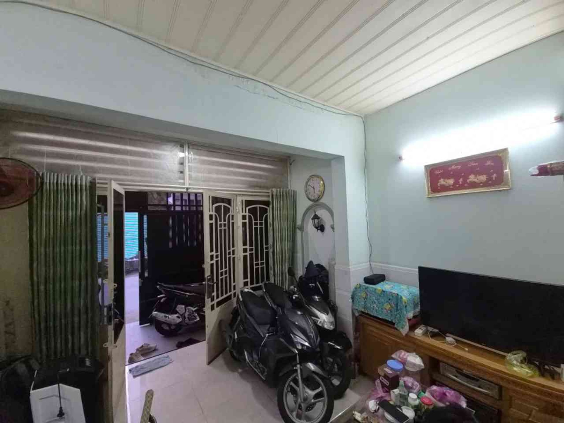 Bán nhà riêng lô góc mặt tiền đường 6m tại Liên Khu 5-6, Bình Tân