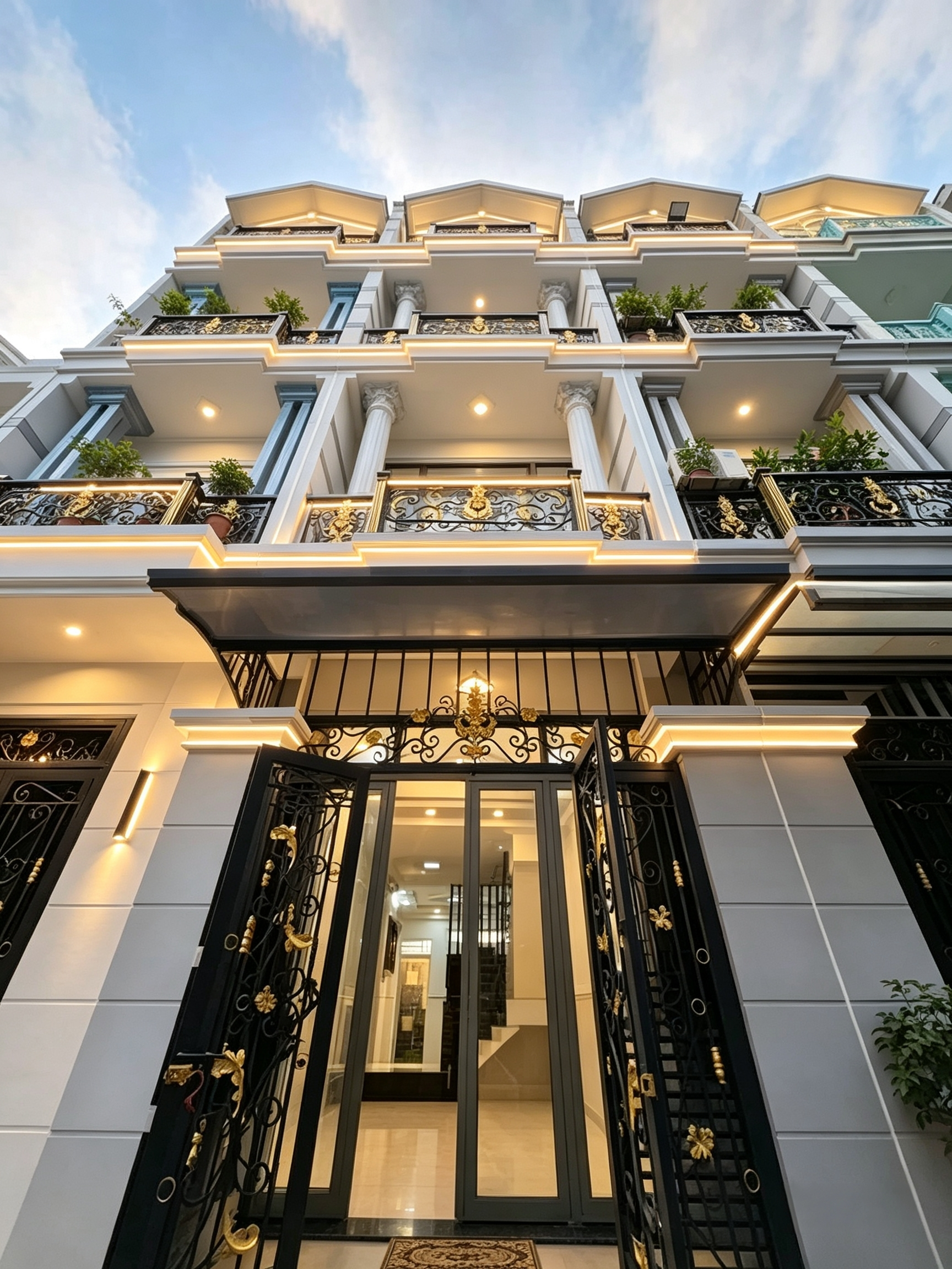 Nhà đẹp 4 tầng ngay An Dương Vương, giá sốc 6.8 tỷ