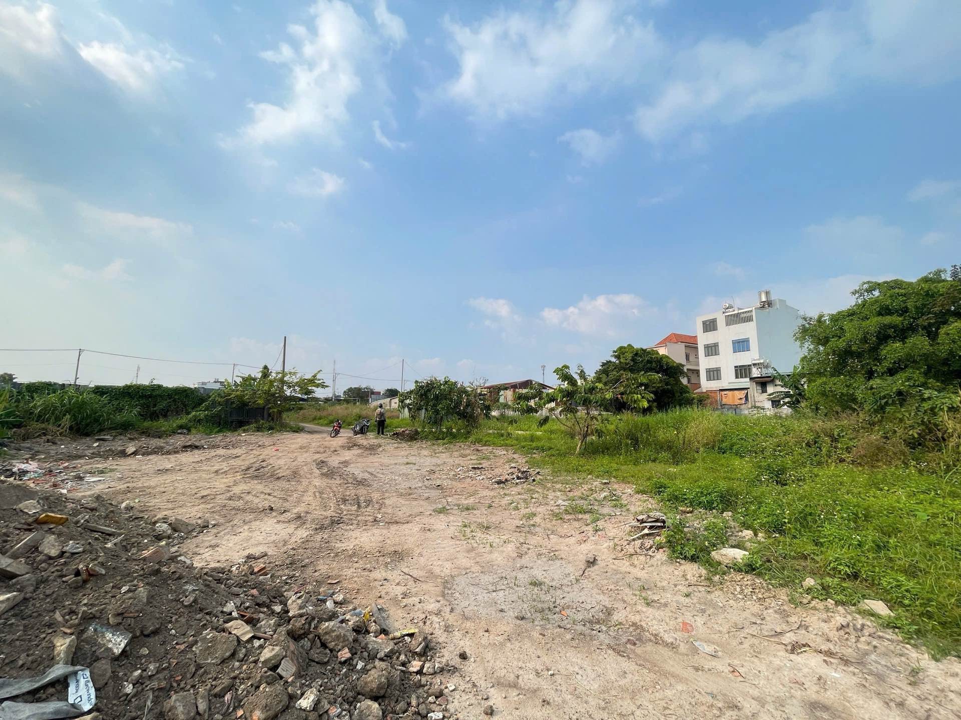 Bán đất xã Thới Tam Thôn, Hóc Môn, diện tích lớn 10.000m2 mặt tiền 34m