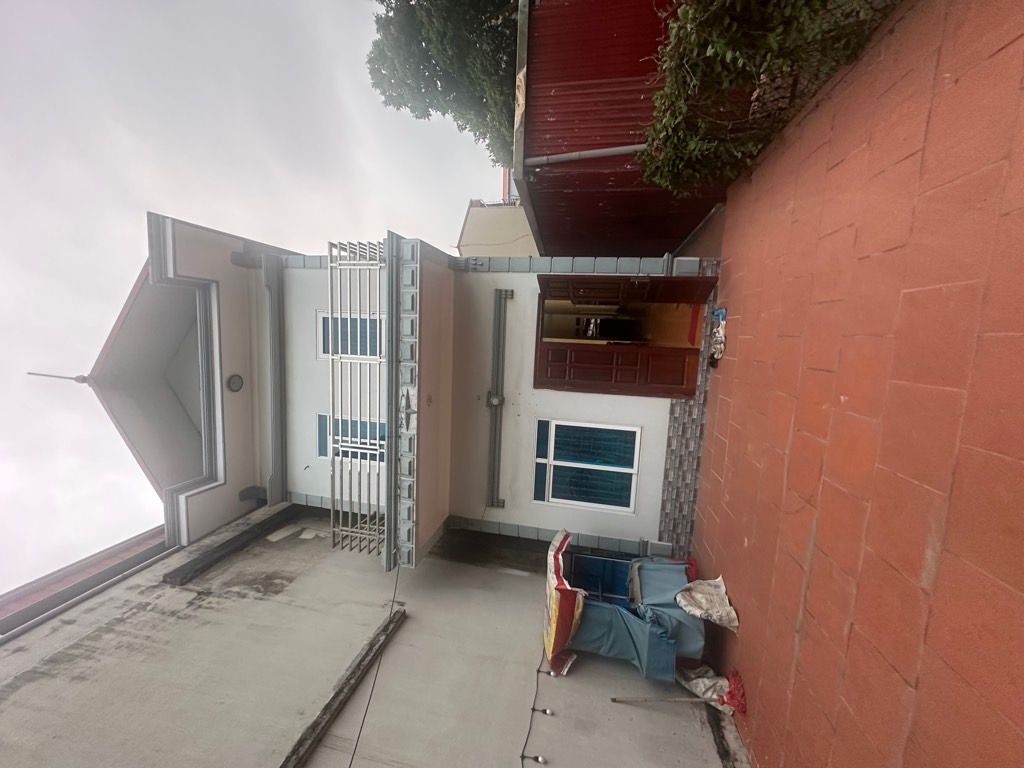 HÀNG ĐẸP 183,7M² – Ô TÔ VÀO ĐẤT – KINH DOANH SẦM UẤT
🏡 Chủ bán đất, tặng nhà 2 tầng cũ.