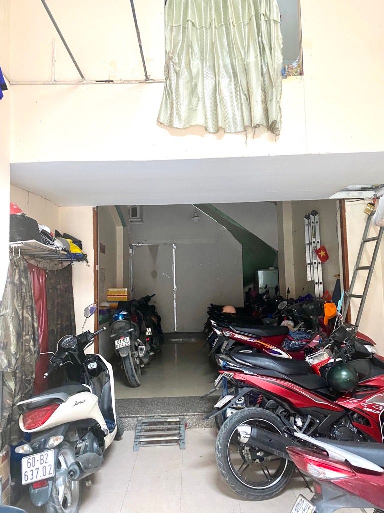 Bán nhà 4 tầng, diện tích 68.6m2 tại quận nội thành