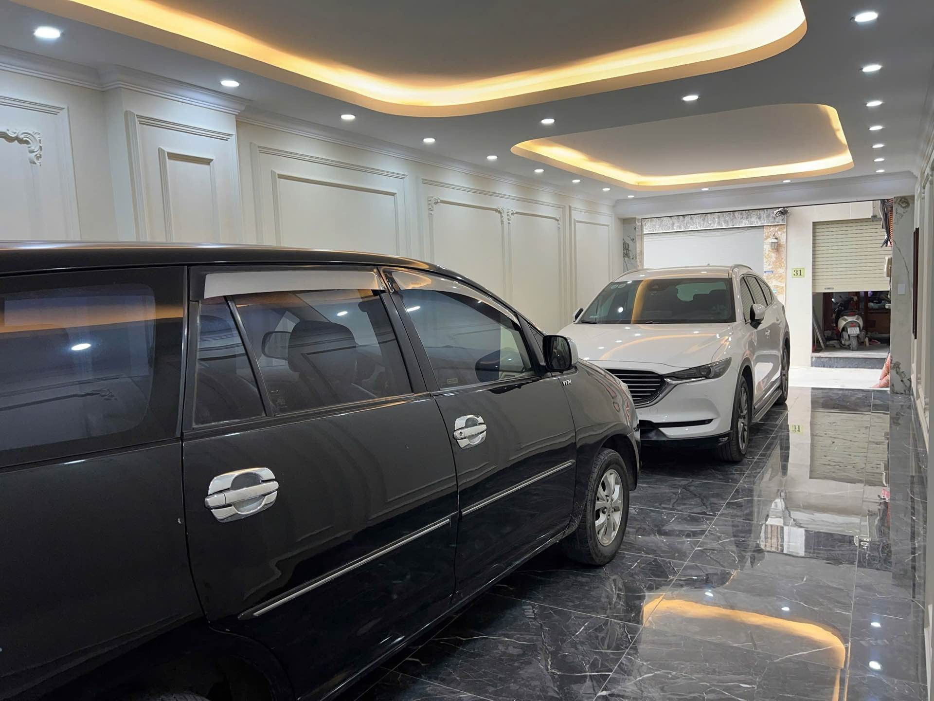 Bán nhà riêng 8 tầng mới xây có thang máy Đàm Quang Trung, Long Biên, diện tích 61m²