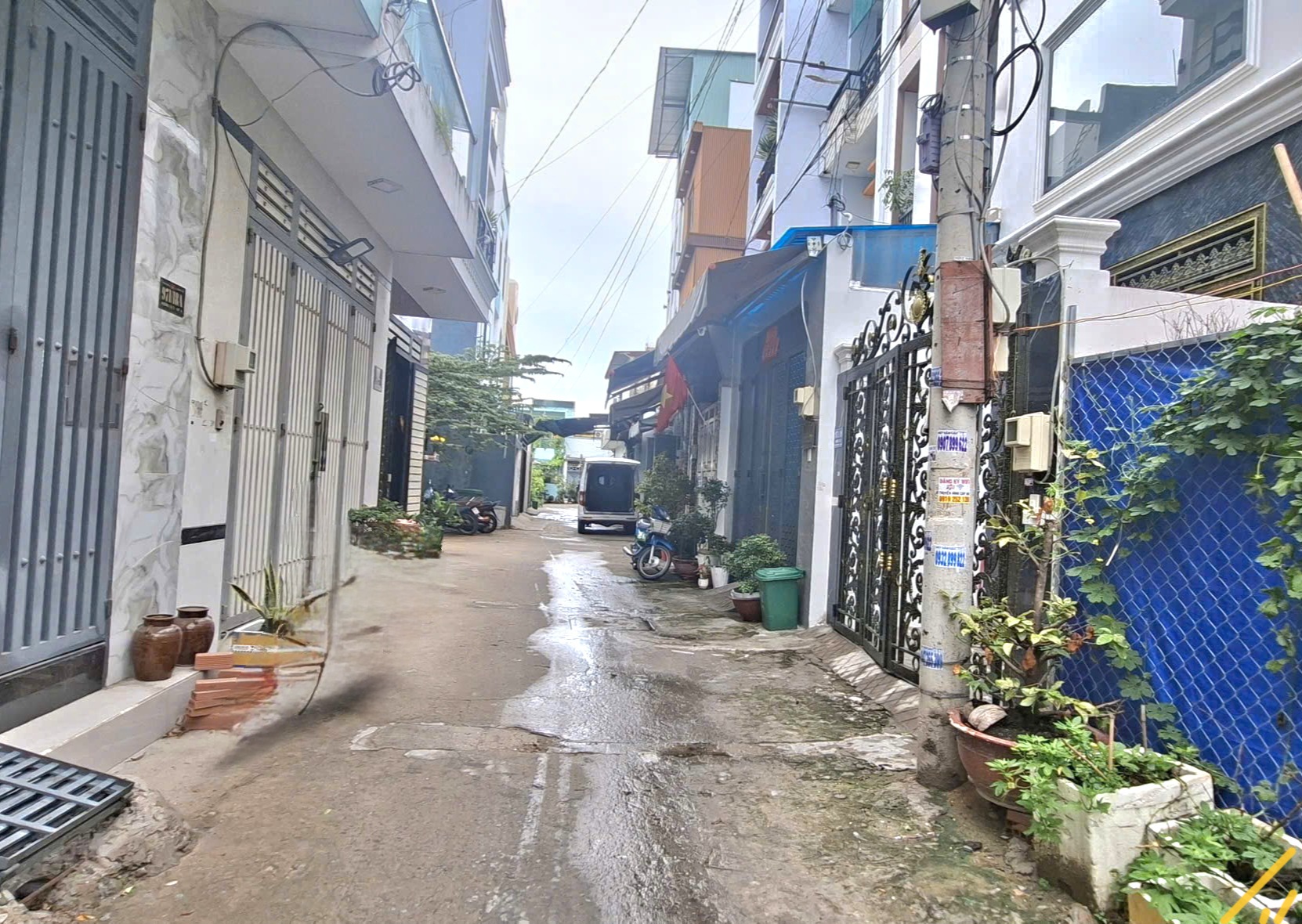 Chỉ hơn 6ty, nhà đẹp 5 tầng Hương lộ 2 (70m2) hẻm xe hơi thông