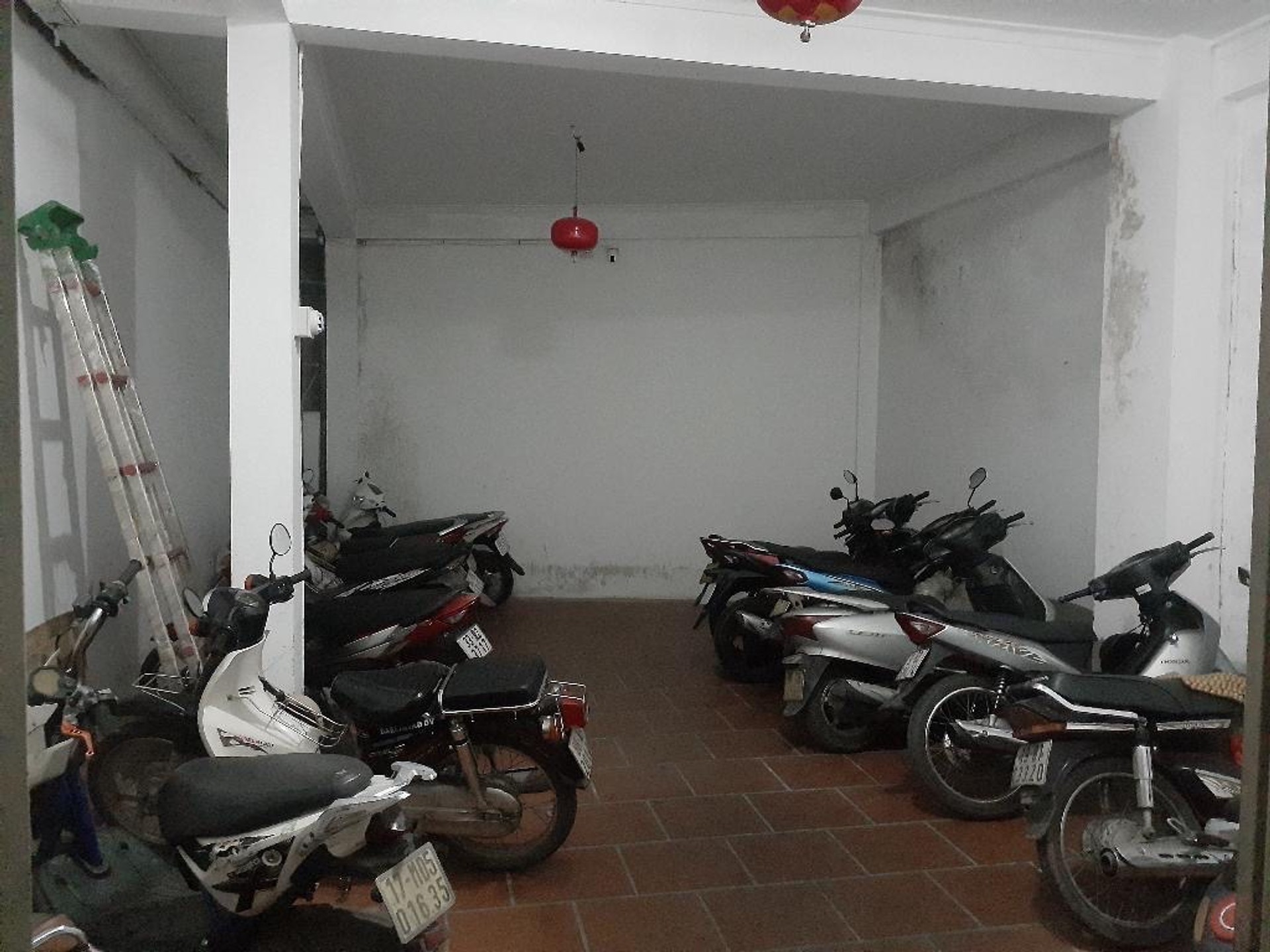 TÒA CĂN HỘ DỊCH VỤ DÒNG TIỀN Ô TÔ ĐỖ CỬA + KINH DOANH - CÓ 15 PHÒNG KHÉP KÍN - 70TR/THÁNG.