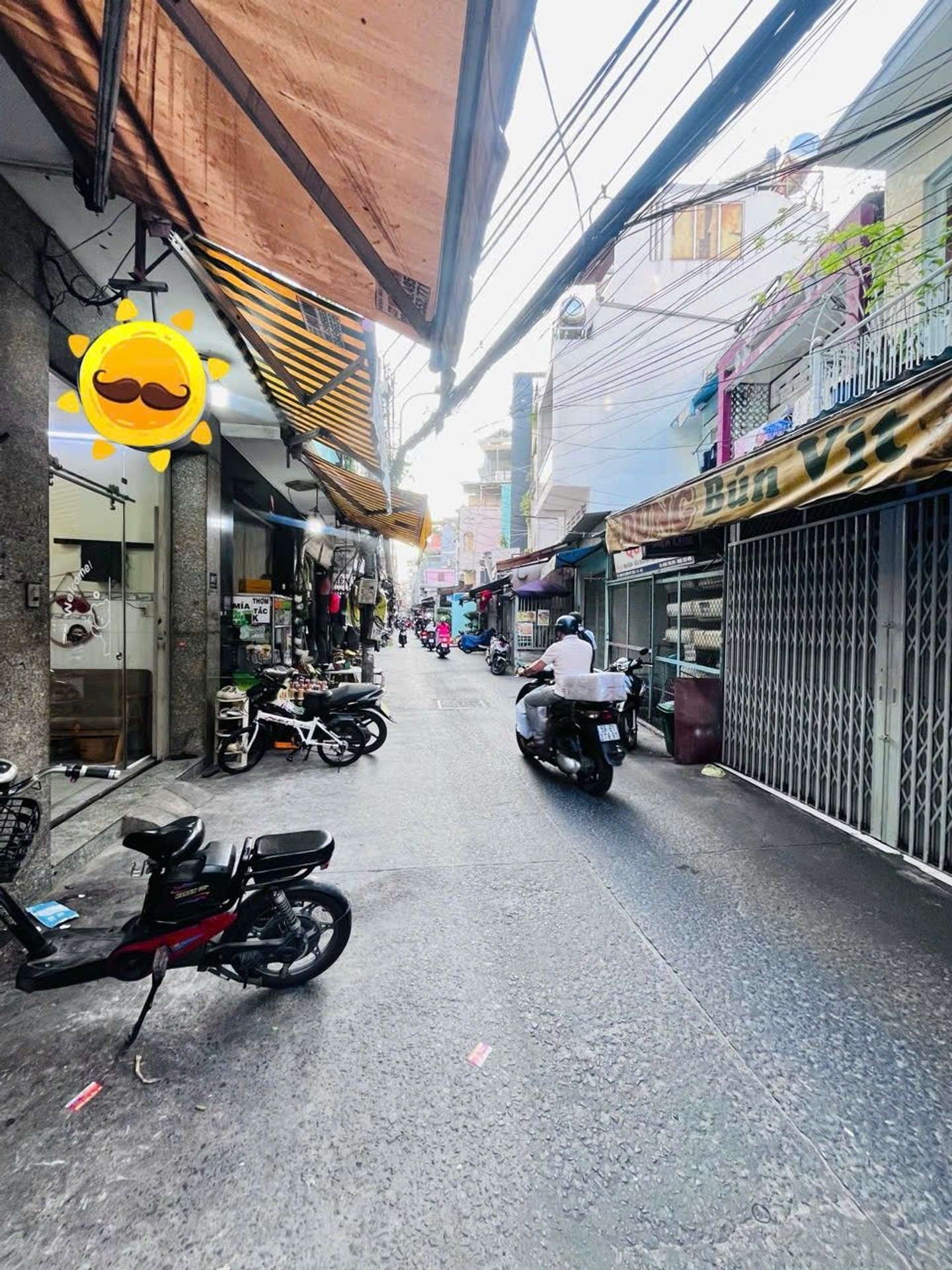 Nhà 7 Tầng Hiện Đại Gần Chợ Rạch Ông, Quận 8