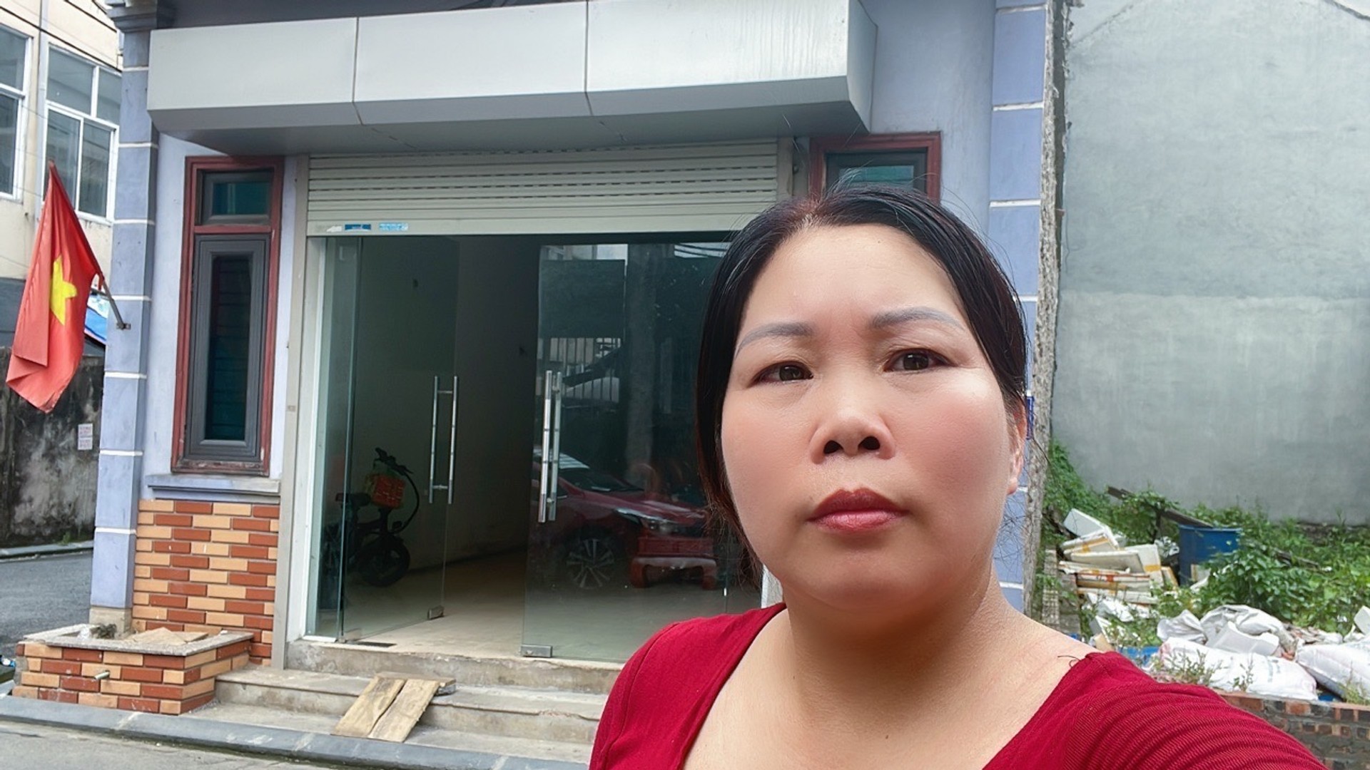 Siêu hiếm vân nội sẵn nhà lô góc sáng thoáng ô tô chạy vòng quanh bán
Mô tả :
Diện tích ; 60 m
