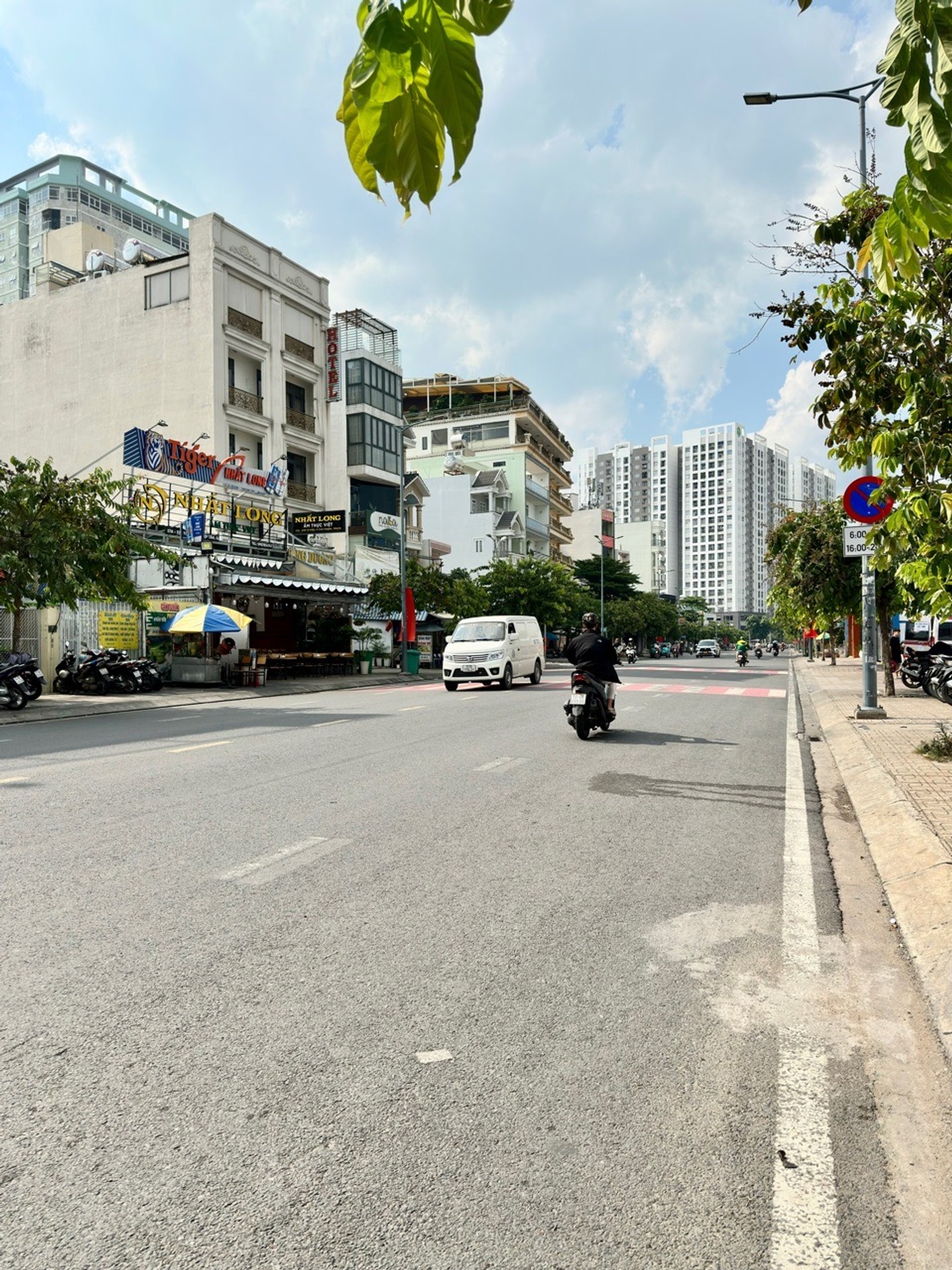 Nhà đúc 2 tầng 3PN đường 6m tại Tân Phú, giá 7,65 tỷ