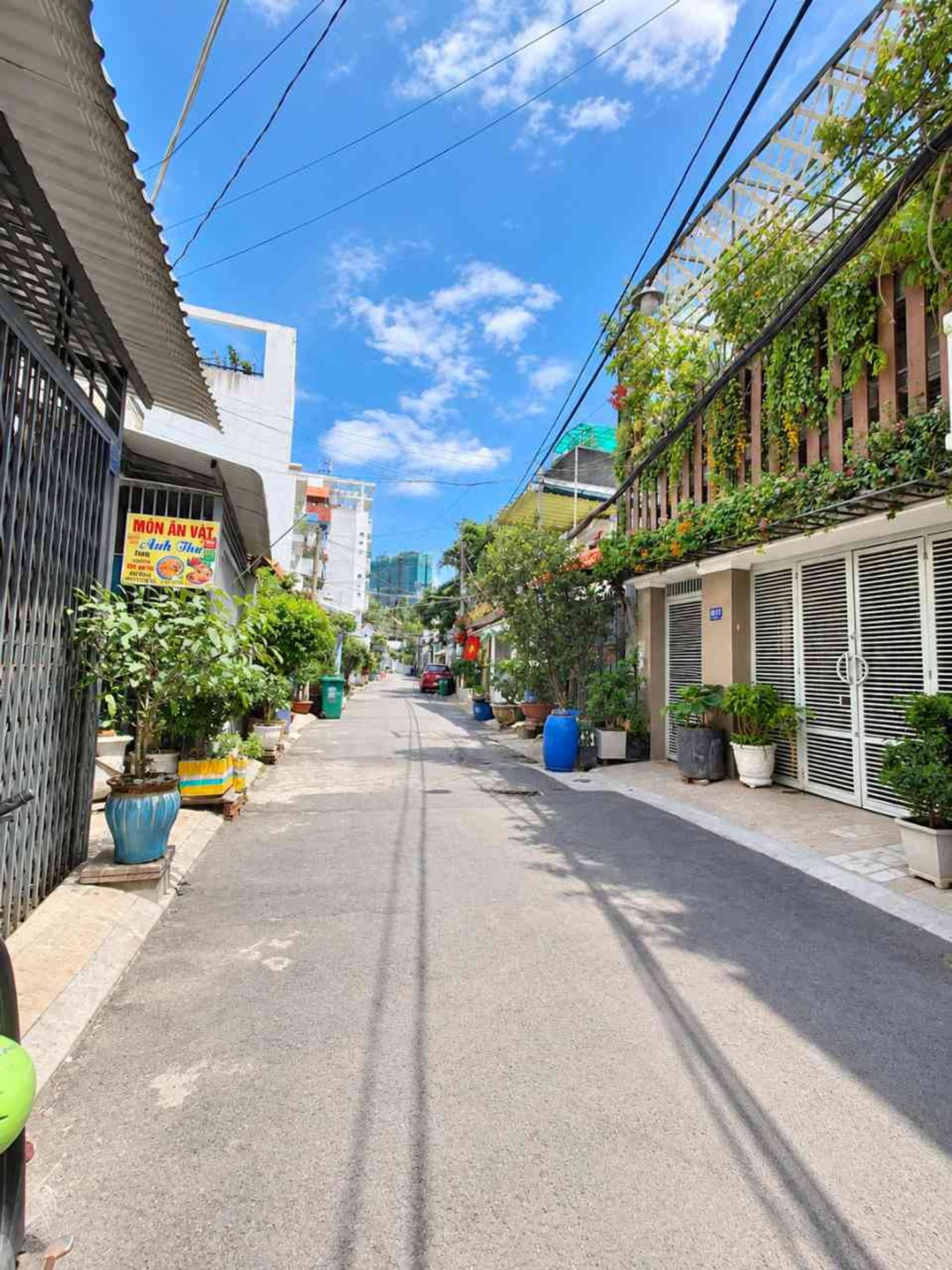 H.iếm - CHDV 5 tầng ngang 6m - P.Phú Thuận - Dòng tiền gần 60tr/th