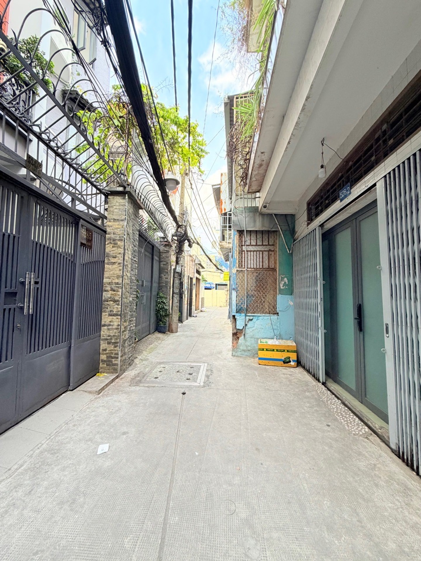 Bán nhà riêng 4 tầng 8 phòng tại Phường 11, Quận Phú Nhuận