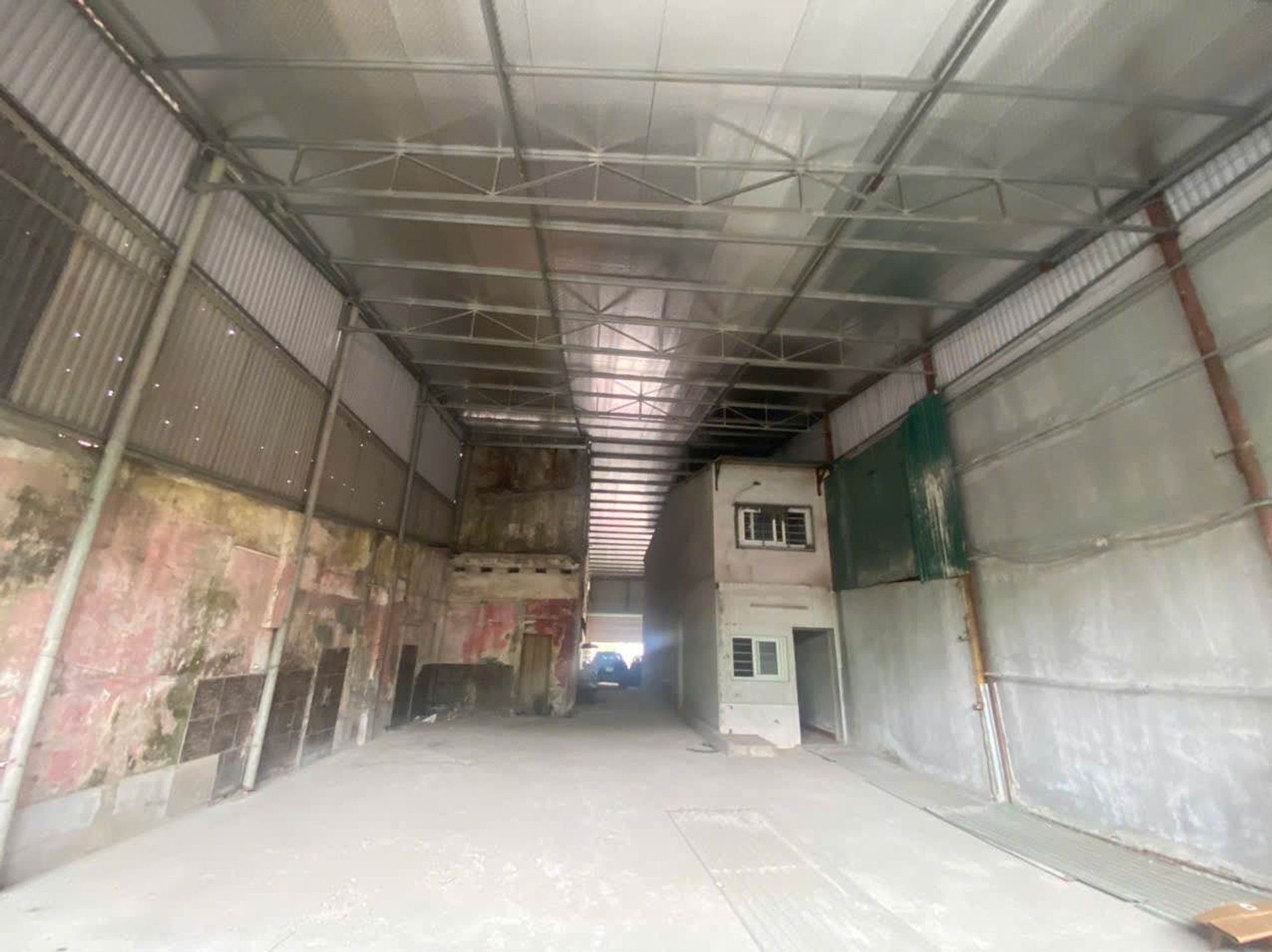Bán nhà mặt phố Quang Trung, diện tích 196m², mặt tiền 6m, phù hợp xây toà building kinh doanh