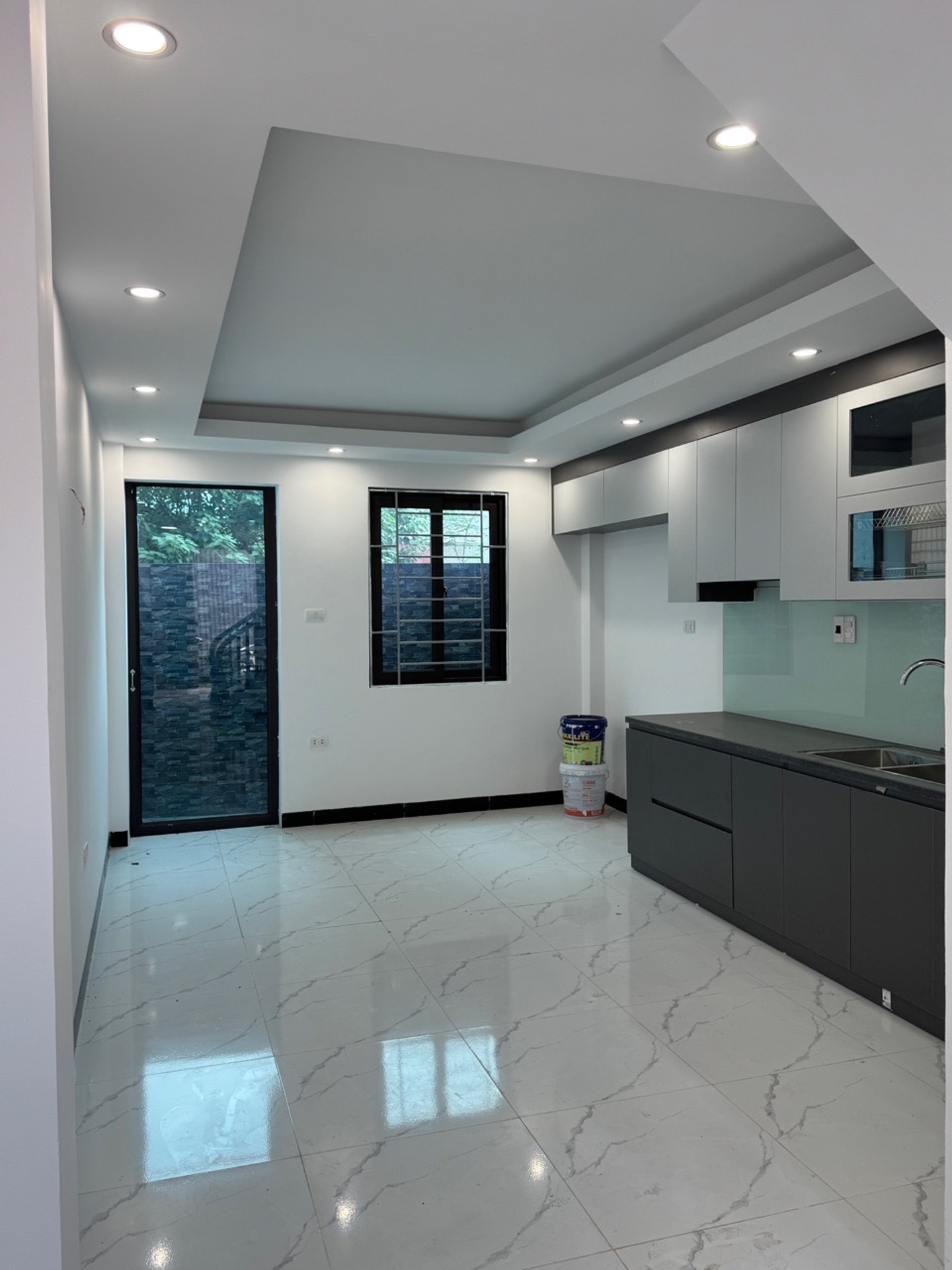 Bán nhà Vĩnh Trung Đại Áng 43m 5 tầng mới đẹp ở luôn ô tô vào