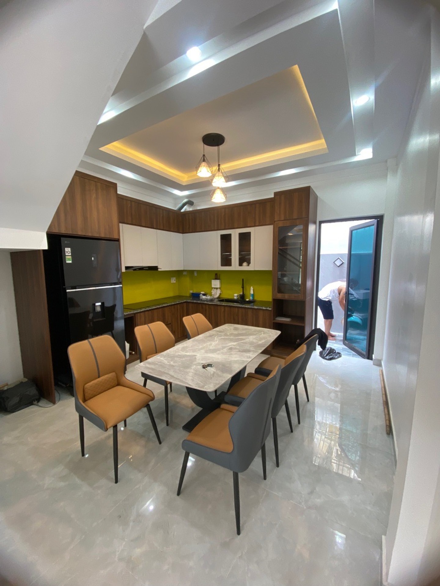Nhà 3 Tầng Mới Xinh, Full Nội Thất, Ô Tô Đỗ Cửa