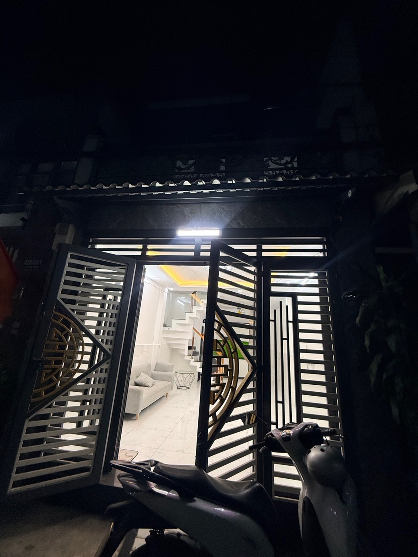 Nhà riêng 2 tầng diện tích 32m² tại khu vực trung tâm quận Bình Tân