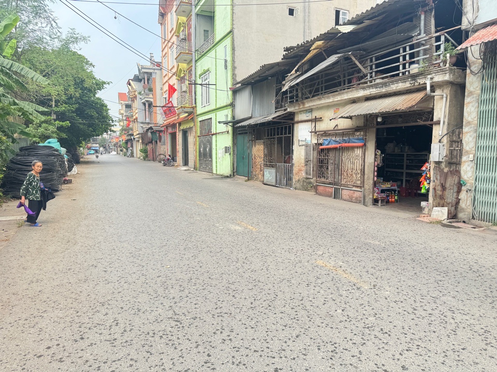 🌺OTO 7 CHỖ ĐỖ CỬA - CÁCH ĐƯỜNG PHỐ ME KINH DOANH 3 OTO TRÁNH DỪNG ĐỖ NGÀY ĐÊM 30M 🌺
Hương Mạc