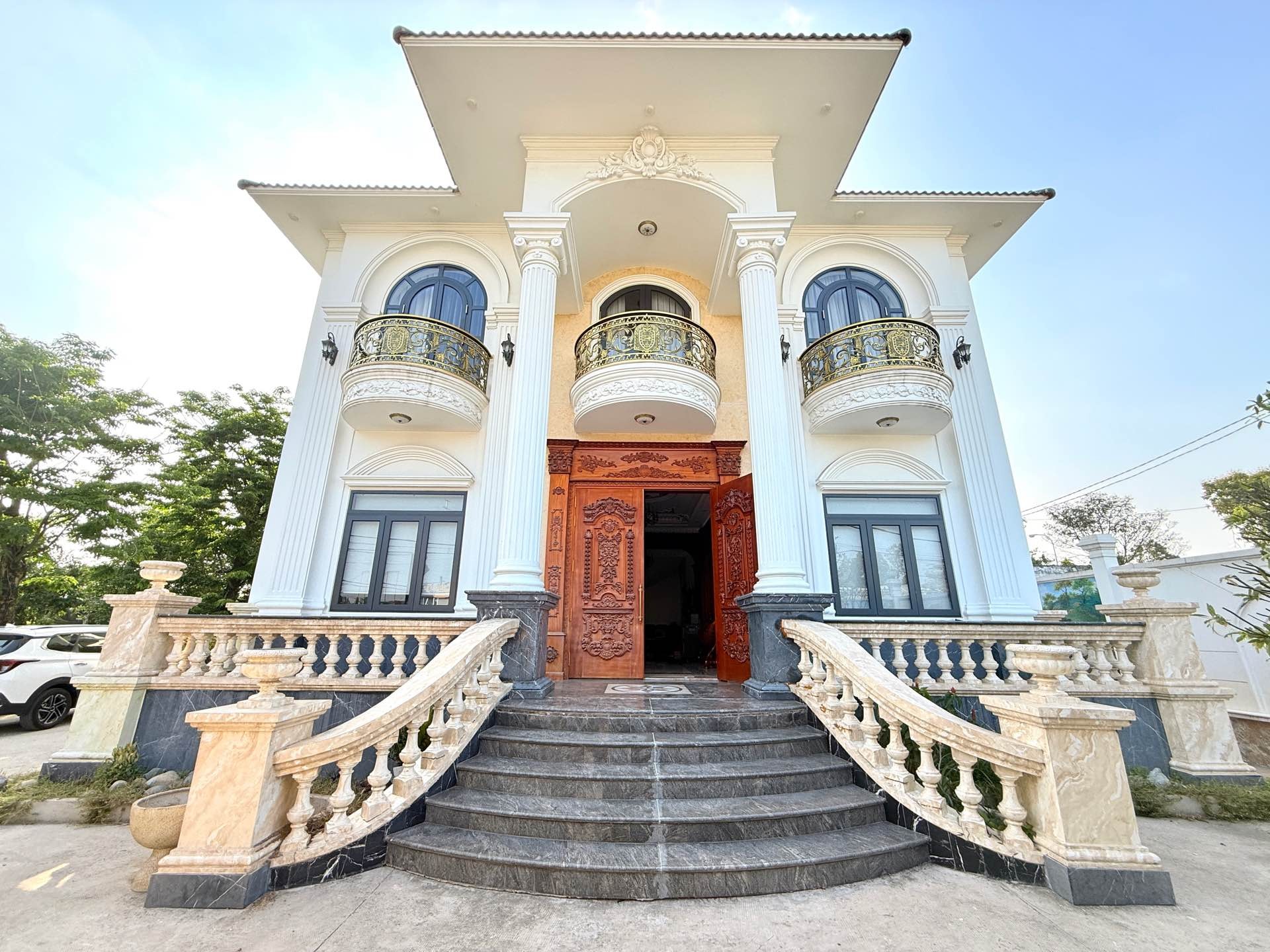 Biệt thự sang trọng tại Xuân Thới Sơn - Không gian sống đẳng cấp ngay gần khu Vinhome Củ Chi